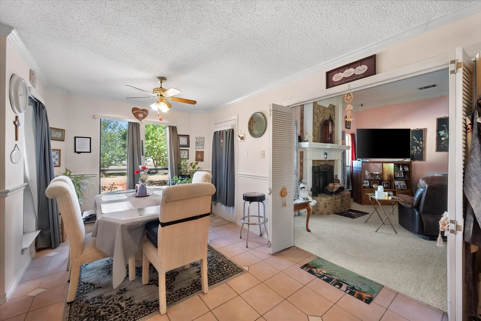 Single Family Residence For Sale in Dallas County , 649 E Reindeer Road, Lancaster, Texas 75146, 4 Bedroom, 2 Bathroom, Garage spaces, 1,466 Sqft, built in 1993, mls#21382486, Real Estate Agent in Lancaster, Homes For Sale in Dallas county, Homes For Sale in Lancaster, Realtor in Lancaster Texas, Real Estate Brokerage Independent Realty Texas, Luminita Cordes Realtor