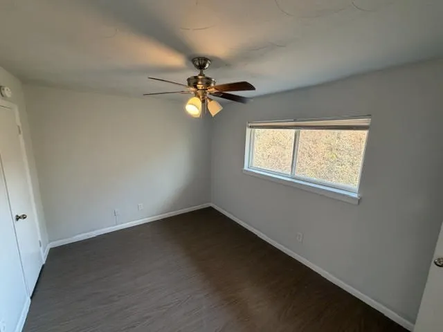 Apartment For Rent in Dallas County , 723 N Marsalis Avenue 208, Dallas, Texas 75203, 1 Bedroom, 1 Bathroom, Garage spaces, 753 Sqft, built in 1961, mls#21382507, Real Estate Agent in Dallas, Homes For Rent in Dallas county, Homes For Rent in Dallas, Realtor in Dallas Texas, Real Estate Brokerage Independent Realty Texas, Luminita Cordes Realtor