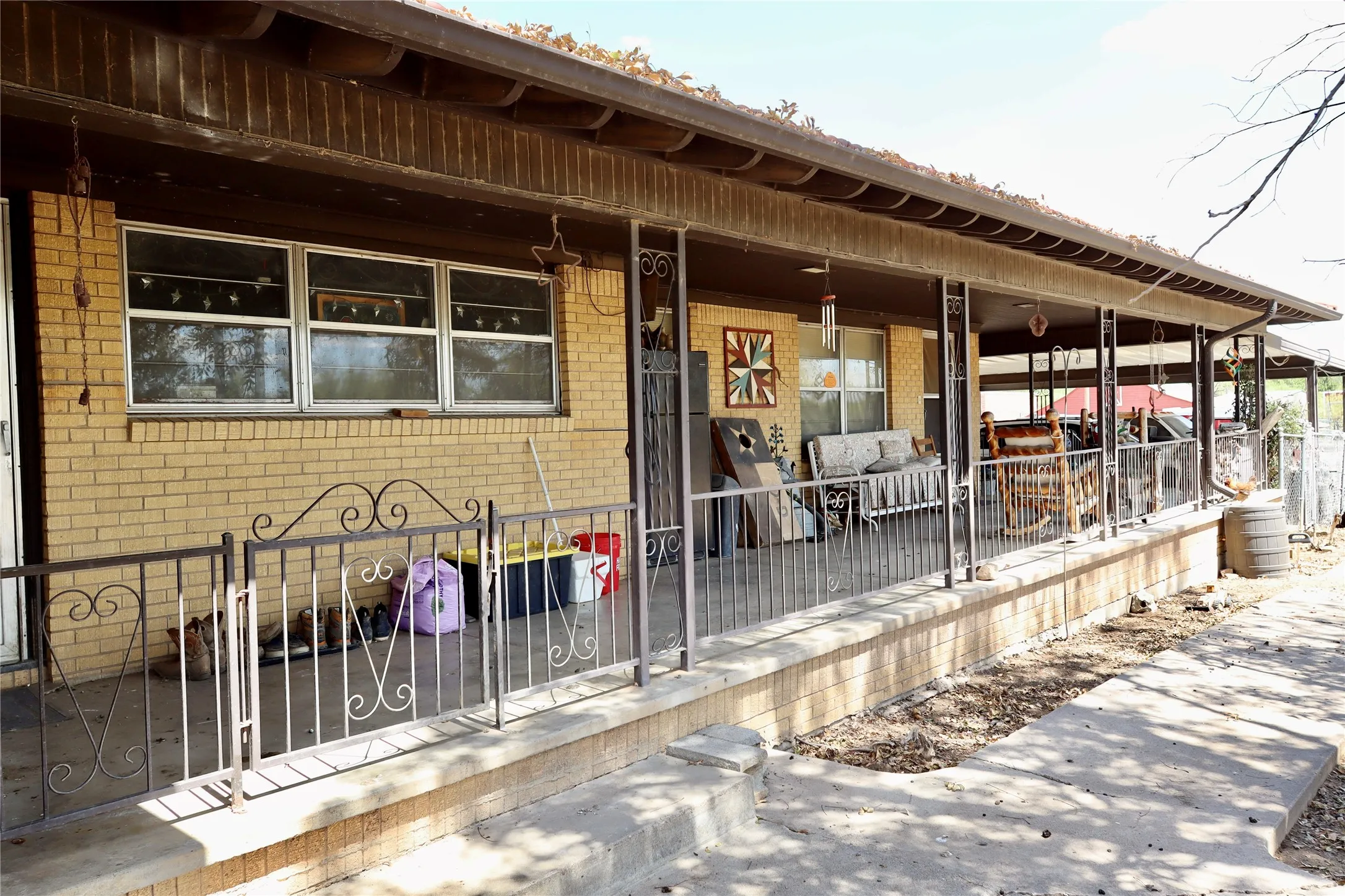 Farm For Sale in Palo Pinto County , 414 E Walnut Street, Strawn, Texas 76475, 4 Bedroom, 2 Bathroom, 2 Garage spaces, 2,950 Sqft, built in 1955, mls#21380640, Real Estate Agent in Strawn, Homes For Sale in Palo Pinto county, Homes For Sale in Strawn, Realtor in Strawn Texas, Real Estate Brokerage Independent Realty Texas, Luminita Cordes Realtor