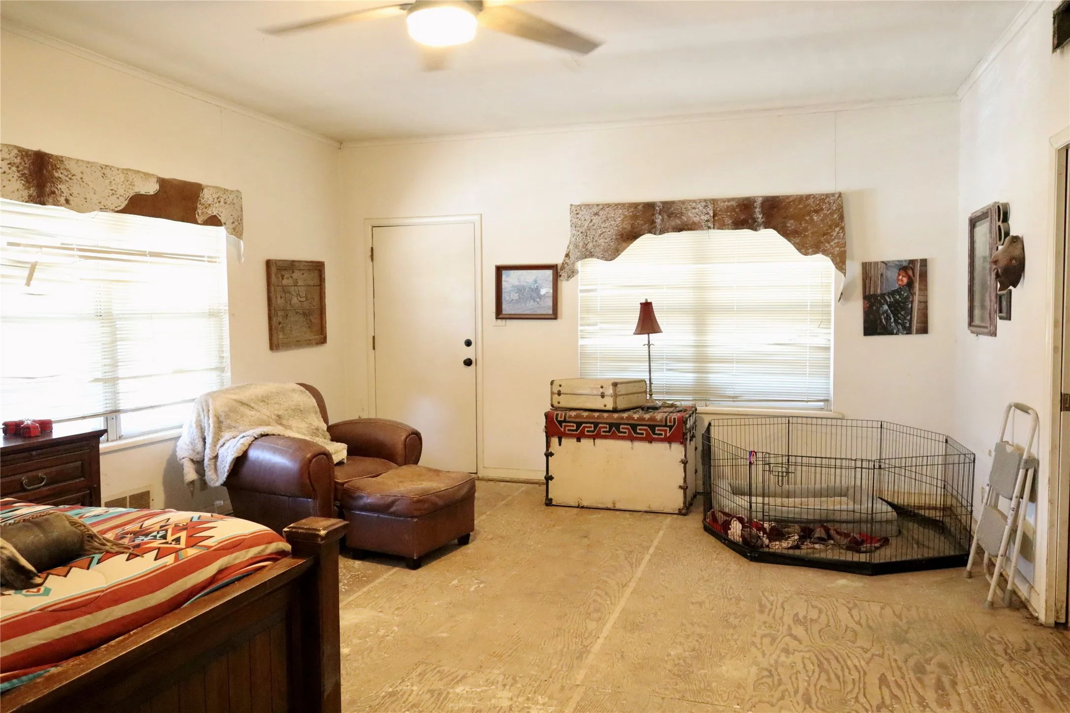 Farm For Sale in Palo Pinto County , 414 E Walnut Street, Strawn, Texas 76475, 4 Bedroom, 2 Bathroom, 2 Garage spaces, 2,950 Sqft, built in 1955, mls#21380640, Real Estate Agent in Strawn, Homes For Sale in Palo Pinto county, Homes For Sale in Strawn, Realtor in Strawn Texas, Real Estate Brokerage Independent Realty Texas, Luminita Cordes Realtor
