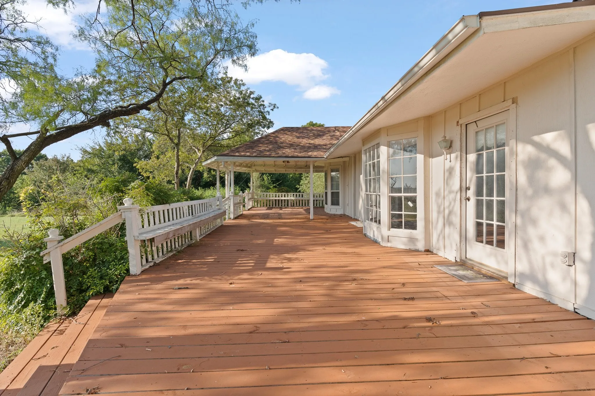 Single Family Residence For Sale in Johnson County , 1944 County Road 401, Alvarado, Texas 76009, 3 Bedroom, 3 Bathroom, 2 Garage spaces, 3,060 Sqft, built in 0, mls#21382481, Real Estate Agent in Alvarado, Homes For Sale in Johnson county, Homes For Sale in Alvarado, Realtor in Alvarado Texas, Real Estate Brokerage Independent Realty Texas, Luminita Cordes Realtor