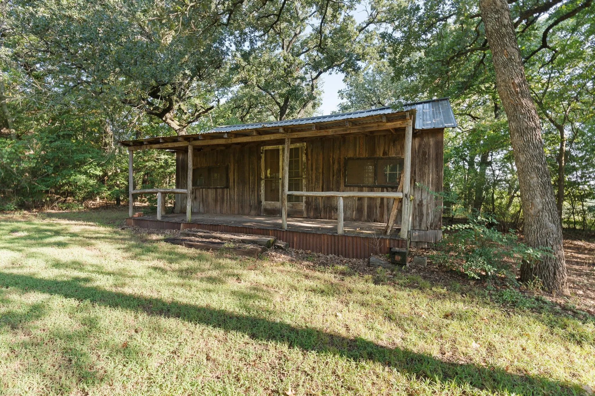 Single Family Residence For Sale in Johnson County , 1944 County Road 401, Alvarado, Texas 76009, 3 Bedroom, 3 Bathroom, 2 Garage spaces, 3,060 Sqft, built in 0, mls#21382481, Real Estate Agent in Alvarado, Homes For Sale in Johnson county, Homes For Sale in Alvarado, Realtor in Alvarado Texas, Real Estate Brokerage Independent Realty Texas, Luminita Cordes Realtor