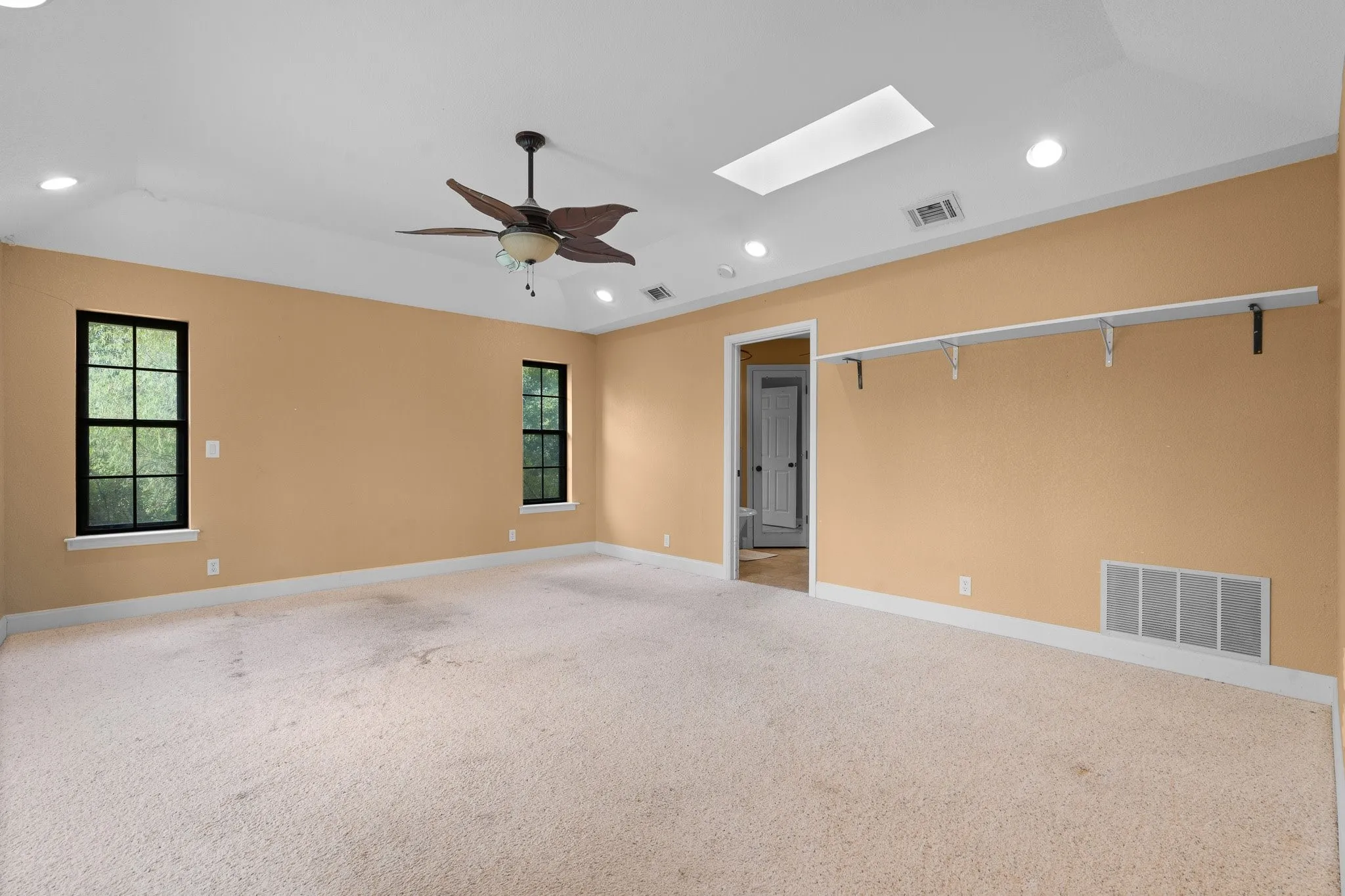 Single Family Residence For Sale in Johnson County , 1944 County Road 401, Alvarado, Texas 76009, 3 Bedroom, 3 Bathroom, 2 Garage spaces, 3,060 Sqft, built in 0, mls#21382481, Real Estate Agent in Alvarado, Homes For Sale in Johnson county, Homes For Sale in Alvarado, Realtor in Alvarado Texas, Real Estate Brokerage Independent Realty Texas, Luminita Cordes Realtor