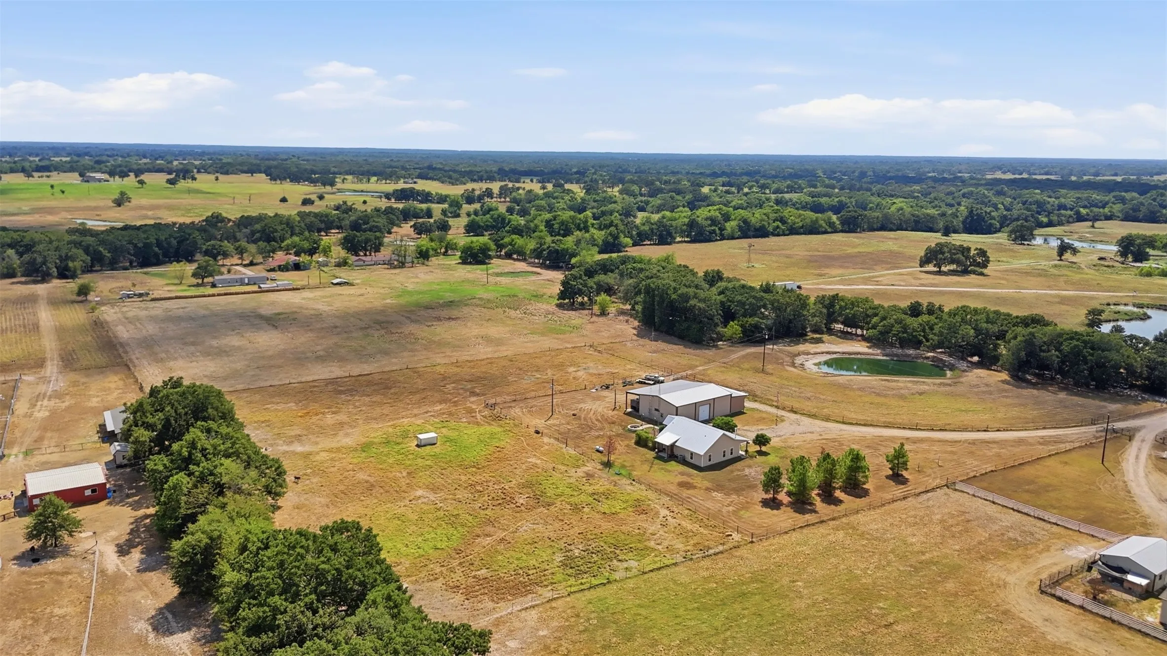 Single Family Residence For Sale in Hopkins County , 2109 County Road 1185, Sulphur Springs, Texas 75482, 2 Bedroom, 2 Bathroom, 2 Garage spaces, 1,400 Sqft, built in 2016, mls#21382182, Real Estate Agent in Sulphur Springs, Homes For Sale in Hopkins county, Homes For Sale in Sulphur Springs, Realtor in Sulphur Springs Texas, Real Estate Brokerage Independent Realty Texas, Luminita Cordes Realtor