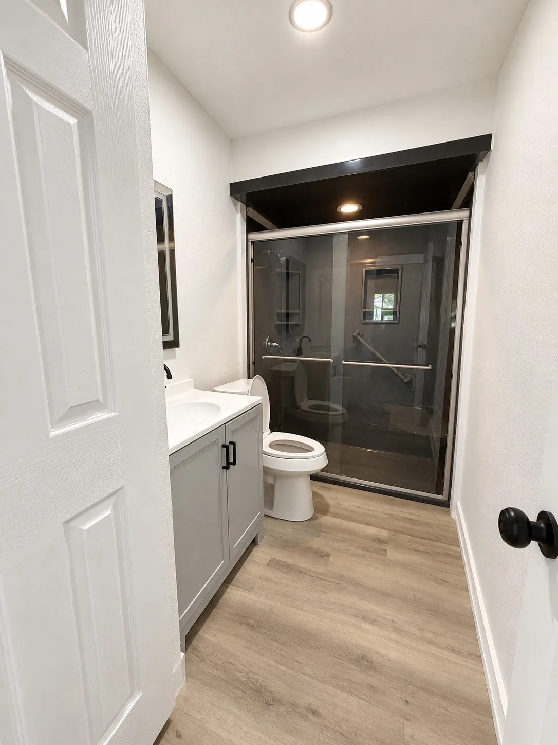 Single Family Residence For Sale in Johnson County , 708 SW Southridge Drive, Burleson, Texas 76028, 3 Bedroom, 1 Bathroom, 1 Garage spaces, 1,018 Sqft, built in 1960, mls#21382431, Real Estate Agent in Burleson, Homes For Sale in Johnson county, Homes For Sale in Burleson, Realtor in Burleson Texas, Real Estate Brokerage Independent Realty Texas, Luminita Cordes Realtor