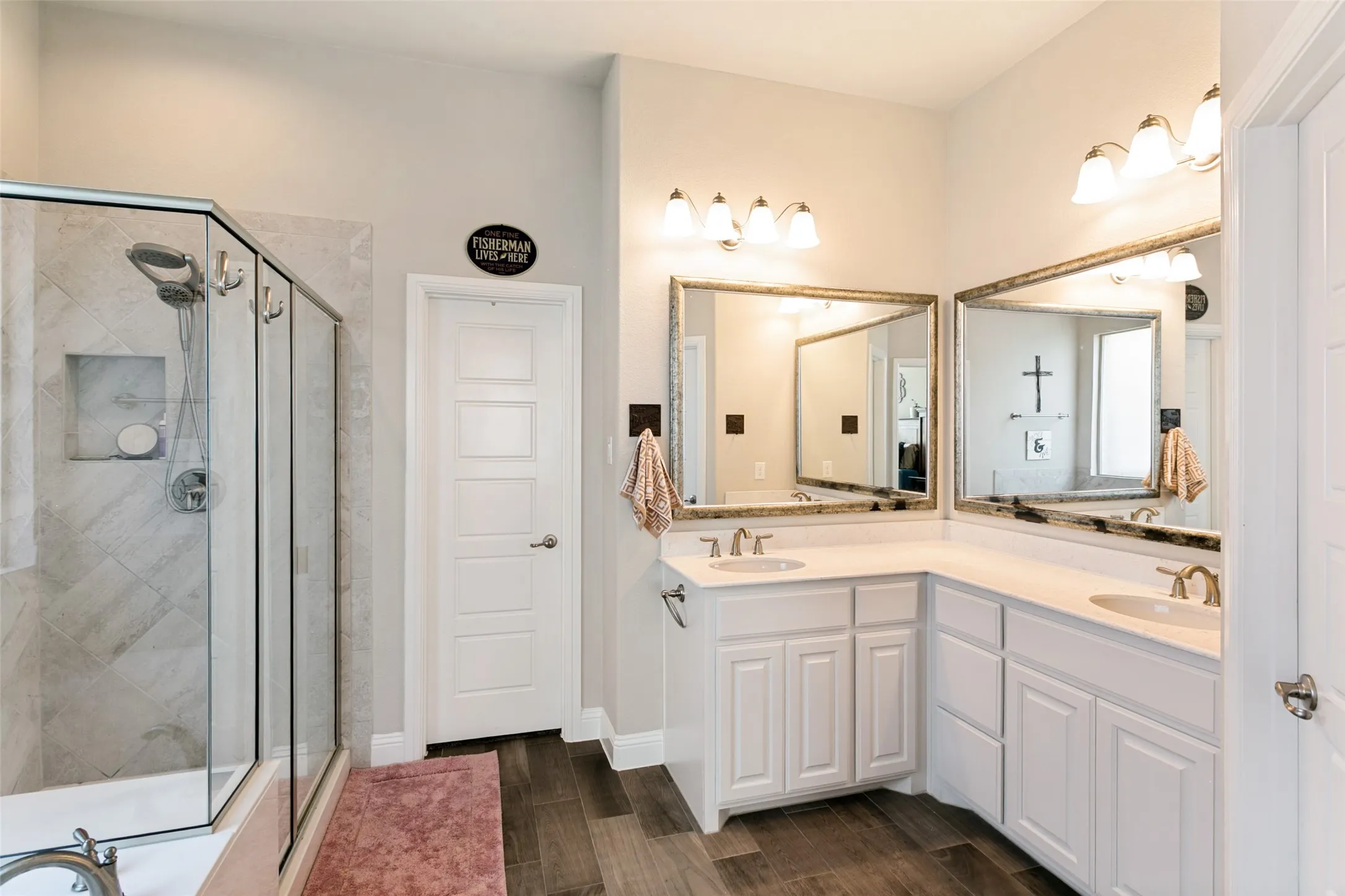 Single Family Residence For Sale in Parker County , 241 Cross Fox Lane, Aledo, Texas 76008, 4 Bedroom, 4 Bathroom, 2 Garage spaces, 2,796 Sqft, built in 2020, mls#21381236, Real Estate Agent in Aledo, Homes For Sale in Parker county, Homes For Sale in Aledo, Realtor in Aledo Texas, Real Estate Brokerage Independent Realty Texas, Luminita Cordes Realtor