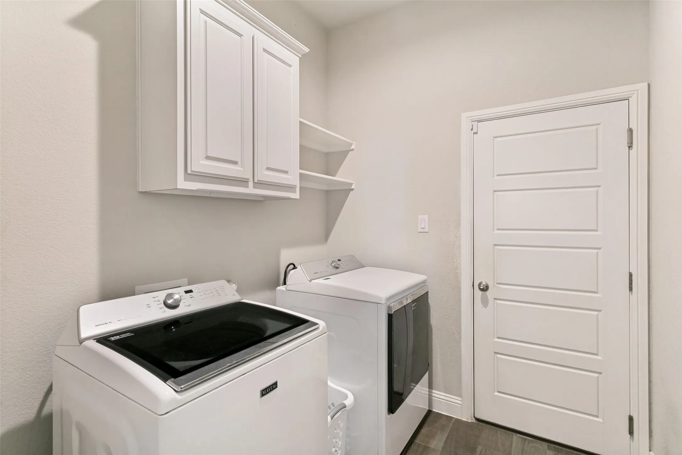 Single Family Residence For Sale in Parker County , 241 Cross Fox Lane, Aledo, Texas 76008, 4 Bedroom, 4 Bathroom, 2 Garage spaces, 2,796 Sqft, built in 2020, mls#21381236, Real Estate Agent in Aledo, Homes For Sale in Parker county, Homes For Sale in Aledo, Realtor in Aledo Texas, Real Estate Brokerage Independent Realty Texas, Luminita Cordes Realtor