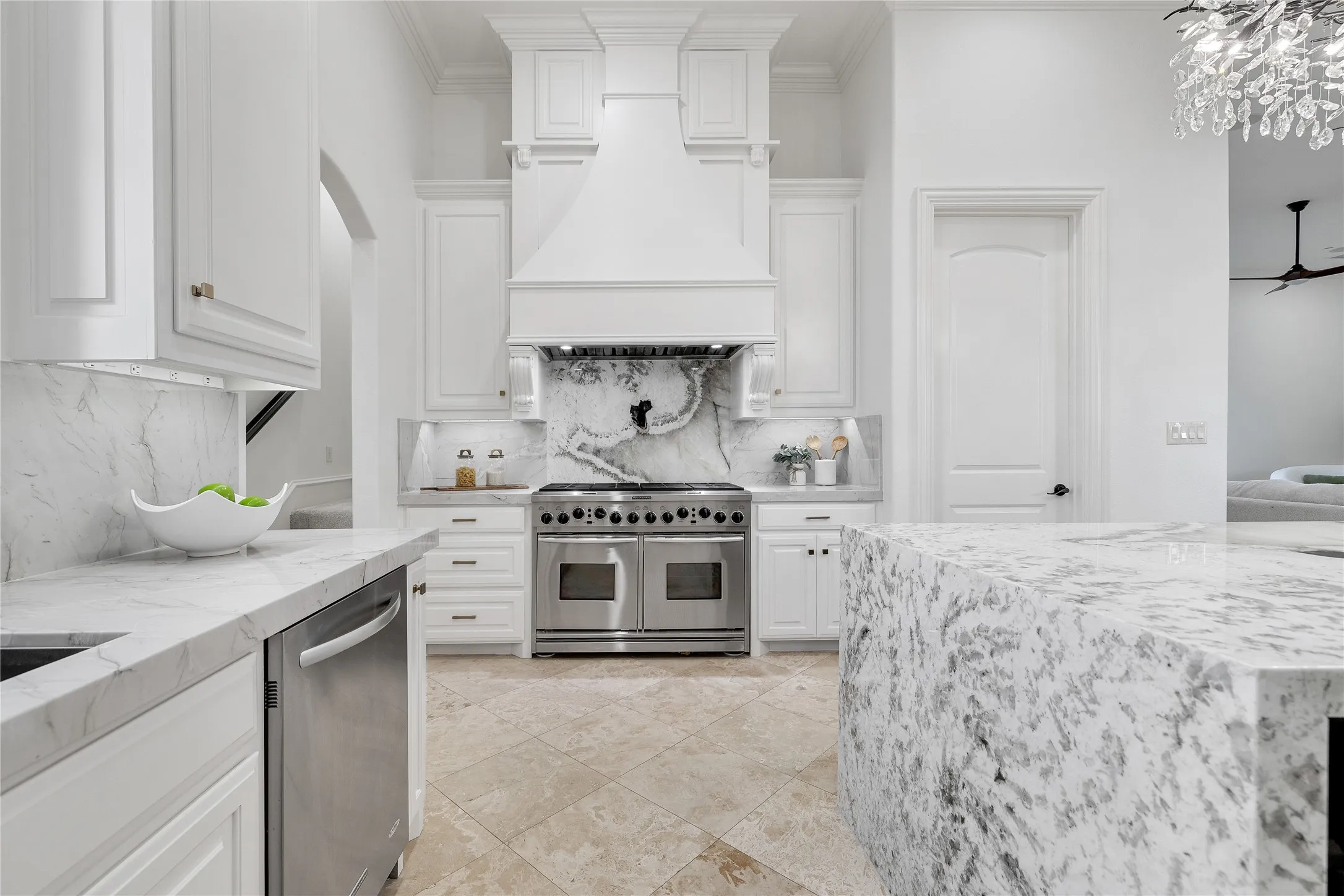 Single Family Residence For Rent in Denton County , 2032 Courtland Drive, Frisco, Texas 75034, 6 Bedroom, 8 Bathroom, 4 Garage spaces, 7,234 Sqft, built in 2011, mls#21379933, Real Estate Agent in Frisco, Homes For Rent in Denton county, Homes For Rent in Frisco, Realtor in Frisco Texas, Real Estate Brokerage Independent Realty Texas, Luminita Cordes Realtor