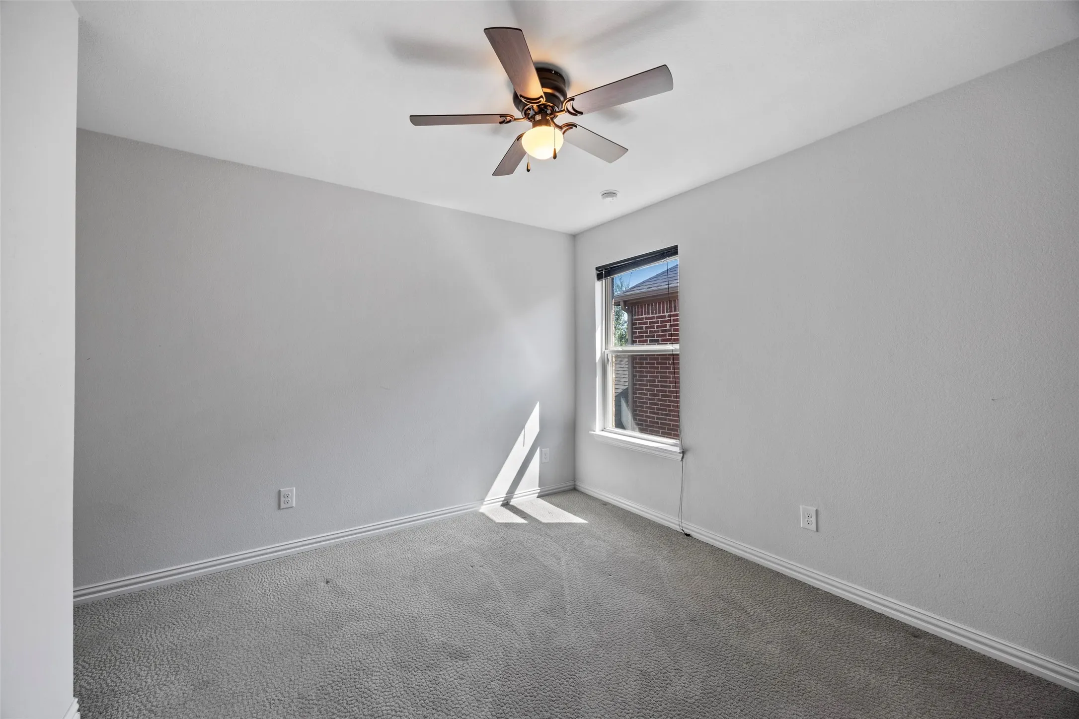 Single Family Residence For Sale in Denton County , 2501 Durango Drive, Carrollton, Texas 75010, 4 Bedroom, 4 Bathroom, 2 Garage spaces, 2,706 Sqft, built in 2018, mls#21382485, Real Estate Agent in Carrollton, Homes For Sale in Denton county, Homes For Sale in Carrollton, Realtor in Carrollton Texas, Real Estate Brokerage Independent Realty Texas, Luminita Cordes Realtor