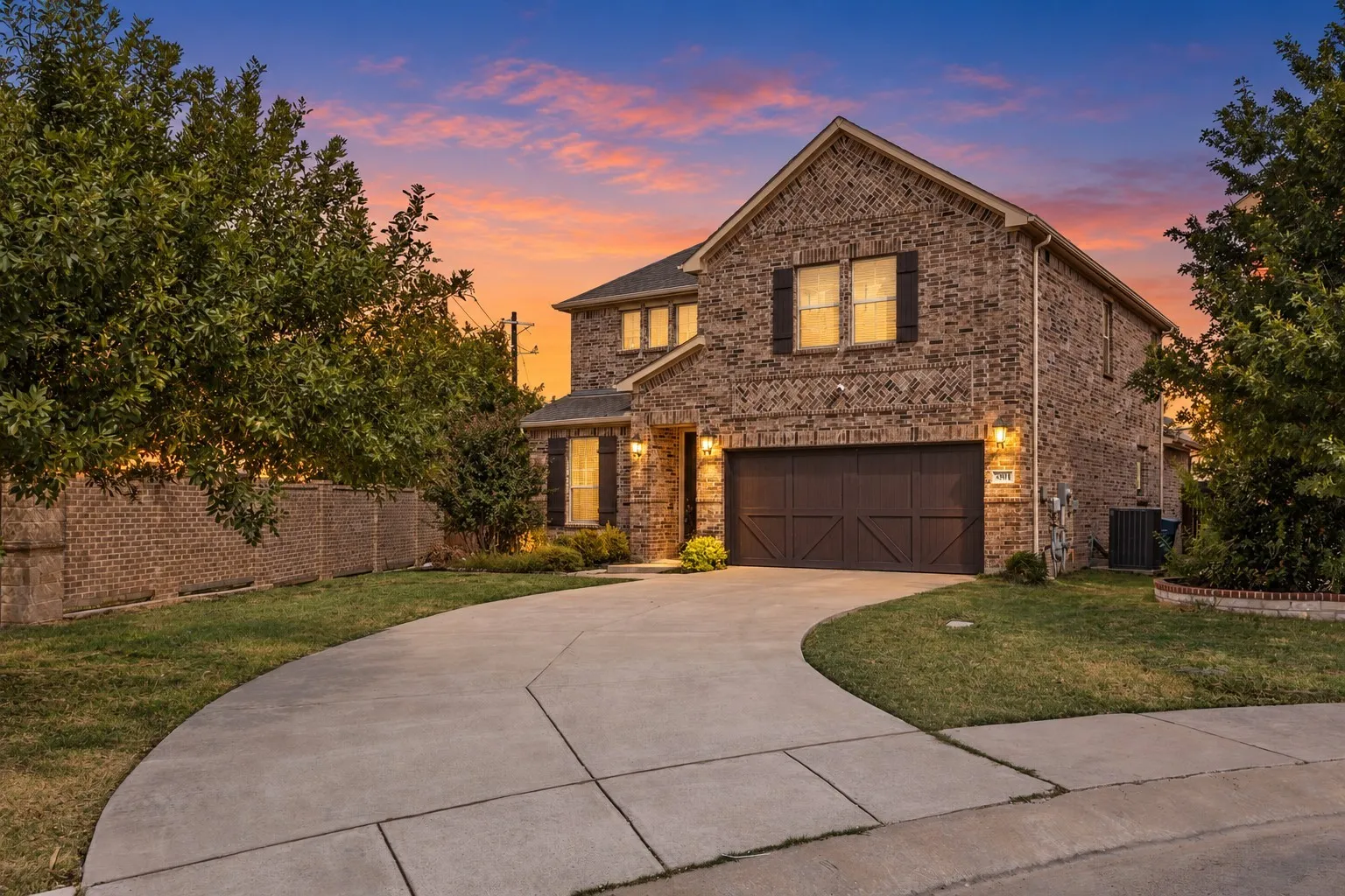 Single Family Residence For Sale in Denton County , 2501 Durango Drive, Carrollton, Texas 75010, 4 Bedroom, 4 Bathroom, 2 Garage spaces, 2,706 Sqft, built in 2018, mls#21382485, Real Estate Agent in Carrollton, Homes For Sale in Denton county, Homes For Sale in Carrollton, Realtor in Carrollton Texas, Real Estate Brokerage Independent Realty Texas, Luminita Cordes Realtor