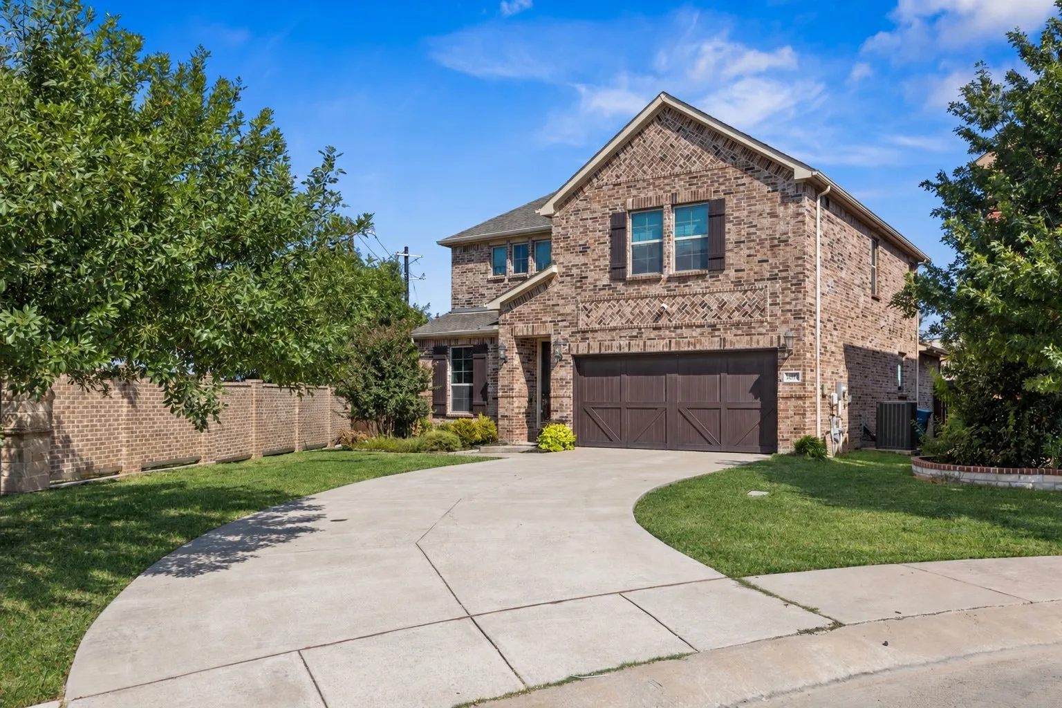Single Family Residence For Sale in Denton County , 2501 Durango Drive, Carrollton, Texas 75010, 4 Bedroom, 4 Bathroom, 2 Garage spaces, 2,706 Sqft, built in 2018, mls#21382485, Real Estate Agent in Carrollton, Homes For Sale in Denton county, Homes For Sale in Carrollton, Realtor in Carrollton Texas, Real Estate Brokerage Independent Realty Texas, Luminita Cordes Realtor