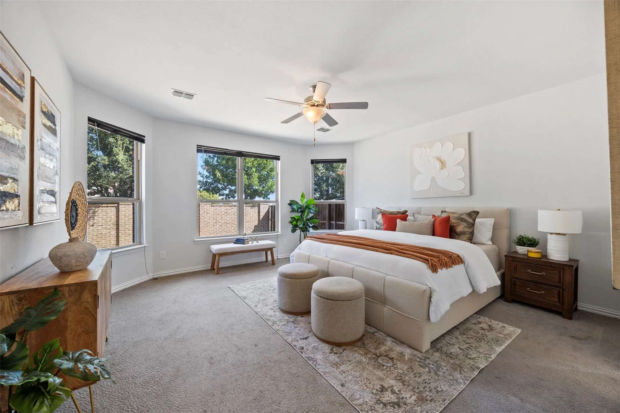 Single Family Residence For Sale in Denton County , 2501 Durango Drive, Carrollton, Texas 75010, 4 Bedroom, 4 Bathroom, 2 Garage spaces, 2,706 Sqft, built in 2018, mls#21382485, Real Estate Agent in Carrollton, Homes For Sale in Denton county, Homes For Sale in Carrollton, Realtor in Carrollton Texas, Real Estate Brokerage Independent Realty Texas, Luminita Cordes Realtor