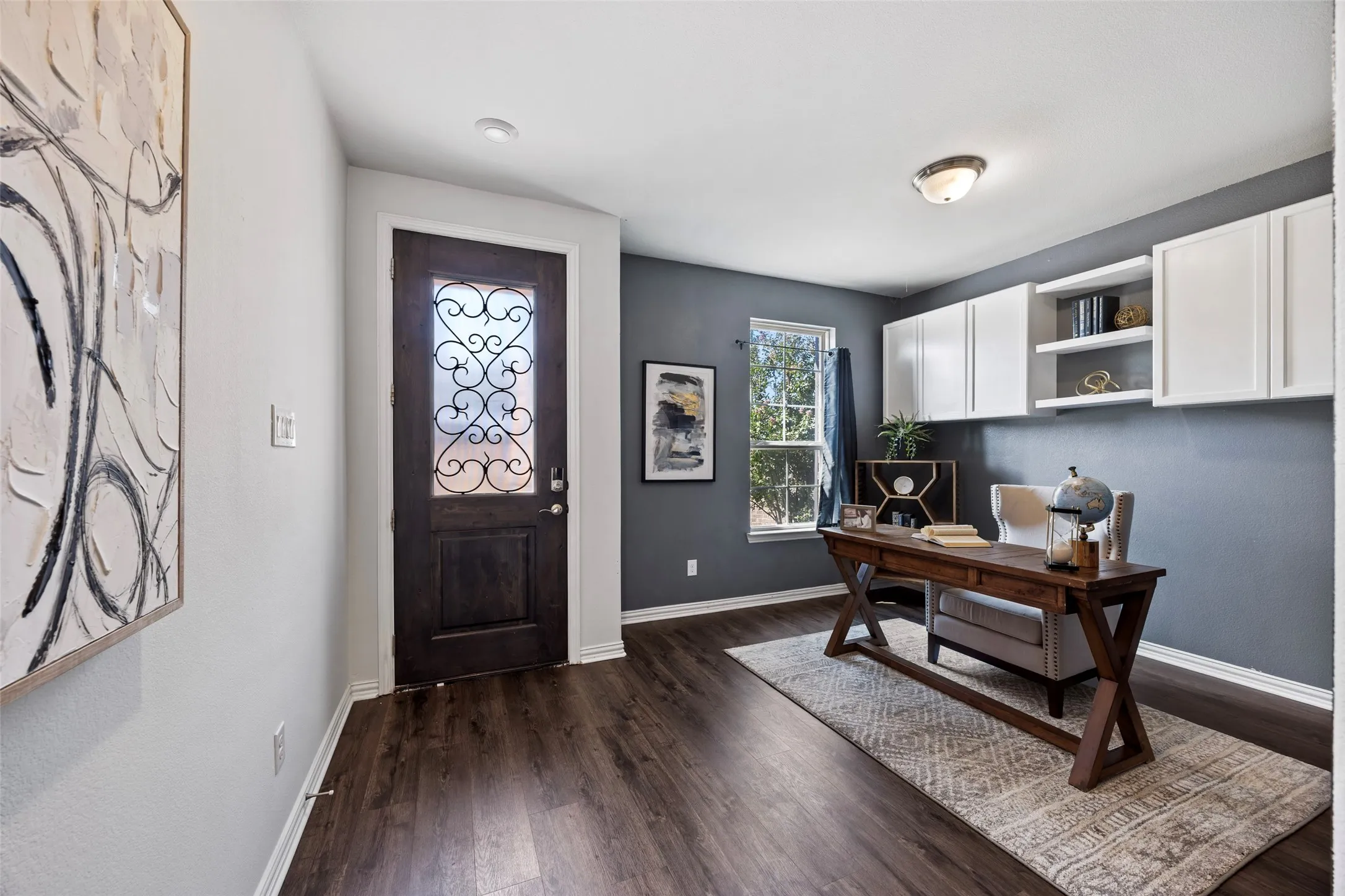 Single Family Residence For Sale in Denton County , 2501 Durango Drive, Carrollton, Texas 75010, 4 Bedroom, 4 Bathroom, 2 Garage spaces, 2,706 Sqft, built in 2018, mls#21382485, Real Estate Agent in Carrollton, Homes For Sale in Denton county, Homes For Sale in Carrollton, Realtor in Carrollton Texas, Real Estate Brokerage Independent Realty Texas, Luminita Cordes Realtor