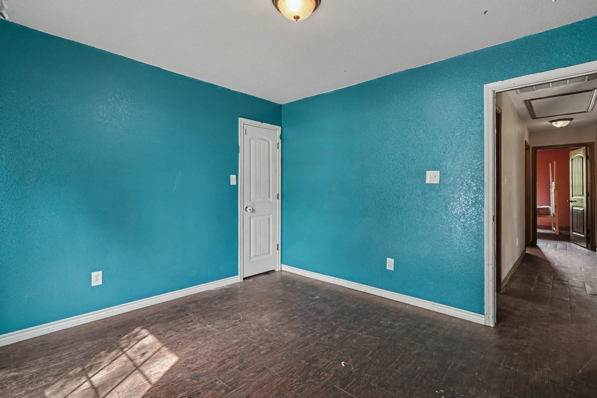 Single Family Residence For Sale in Wise County , 2821 STATE HIGHWAY 101, Bridgeport, Texas 76426, 4 Bedroom, 2 Bathroom, Garage spaces, 1,983 Sqft, built in 2015, mls#21381641, Real Estate Agent in Bridgeport, Homes For Sale in Wise county, Homes For Sale in Bridgeport, Realtor in Bridgeport Texas, Real Estate Brokerage Independent Realty Texas, Luminita Cordes Realtor
