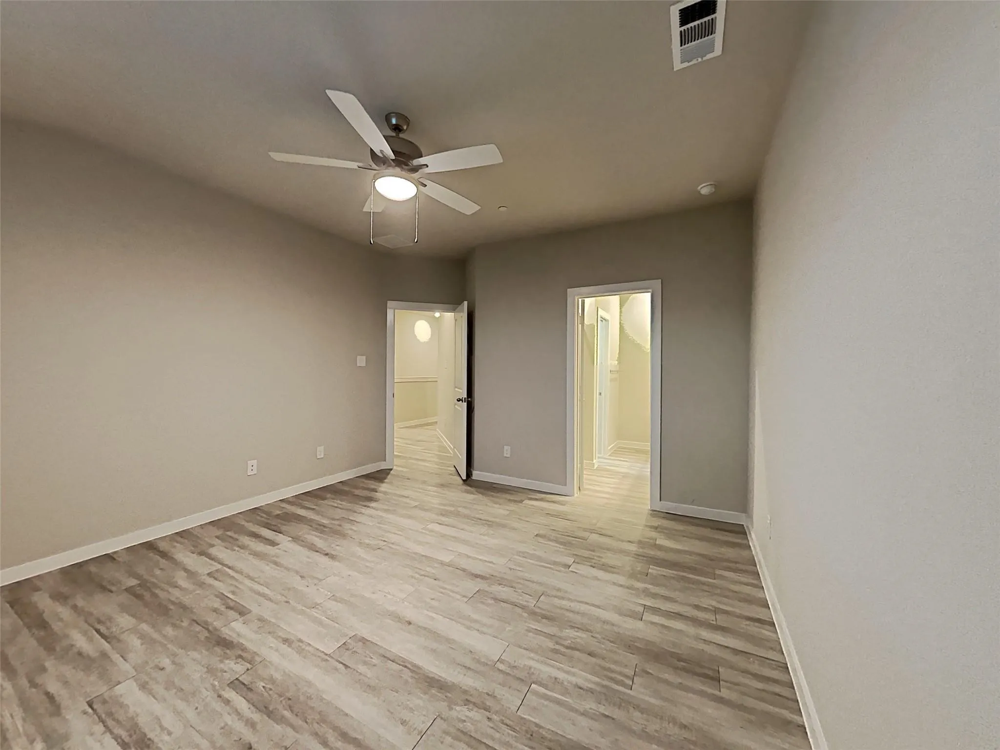 Townhouse For Rent in Collin County , 1312 Creekbank Drive, Mc Kinney, Texas 75071, 4 Bedroom, 3 Bathroom, 2 Garage spaces, 1,900 Sqft, built in 2021, mls#21382547, Real Estate Agent in Mc Kinney, Homes For Rent in Collin county, Homes For Rent in Mc Kinney, Realtor in Mc Kinney Texas, Real Estate Brokerage Independent Realty Texas, Luminita Cordes Realtor