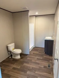 Primary bathroom ensuite