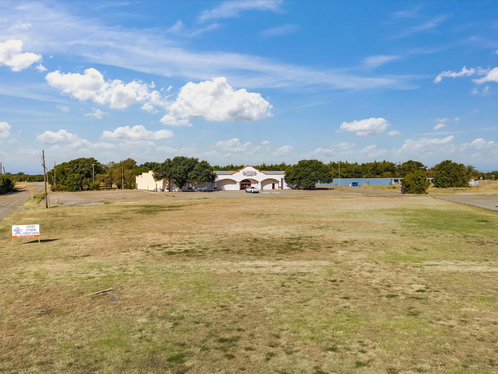 Unimproved Land For Sale in Ellis County , Lot 2R Ennis Parkway Avenue, Ennis, Texas 75119, 0, 0, Garage spaces, 0 Sqft, built in 0, mls#21382372, Real Estate Agent in Ennis, Homes For Sale in Ellis county, Homes For Sale in Ennis, Realtor in Ennis Texas, Real Estate Brokerage Independent Realty Texas, Luminita Cordes Realtor