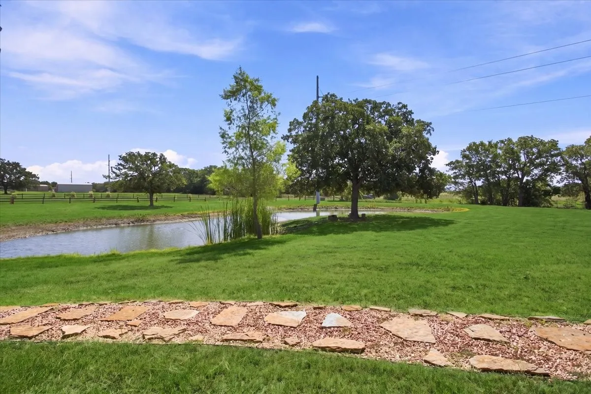 Single Family Residence For Sale in Hunt County , 4182 Hidden Meadow Drive, Quinlan, Texas 75474, 3 Bedroom, 3 Bathroom, 2 Garage spaces, 2,843 Sqft, built in 2018, mls#21379699, Real Estate Agent in Quinlan, Homes For Sale in Hunt county, Homes For Sale in Quinlan, Realtor in Quinlan Texas, Real Estate Brokerage Independent Realty Texas, Luminita Cordes Realtor