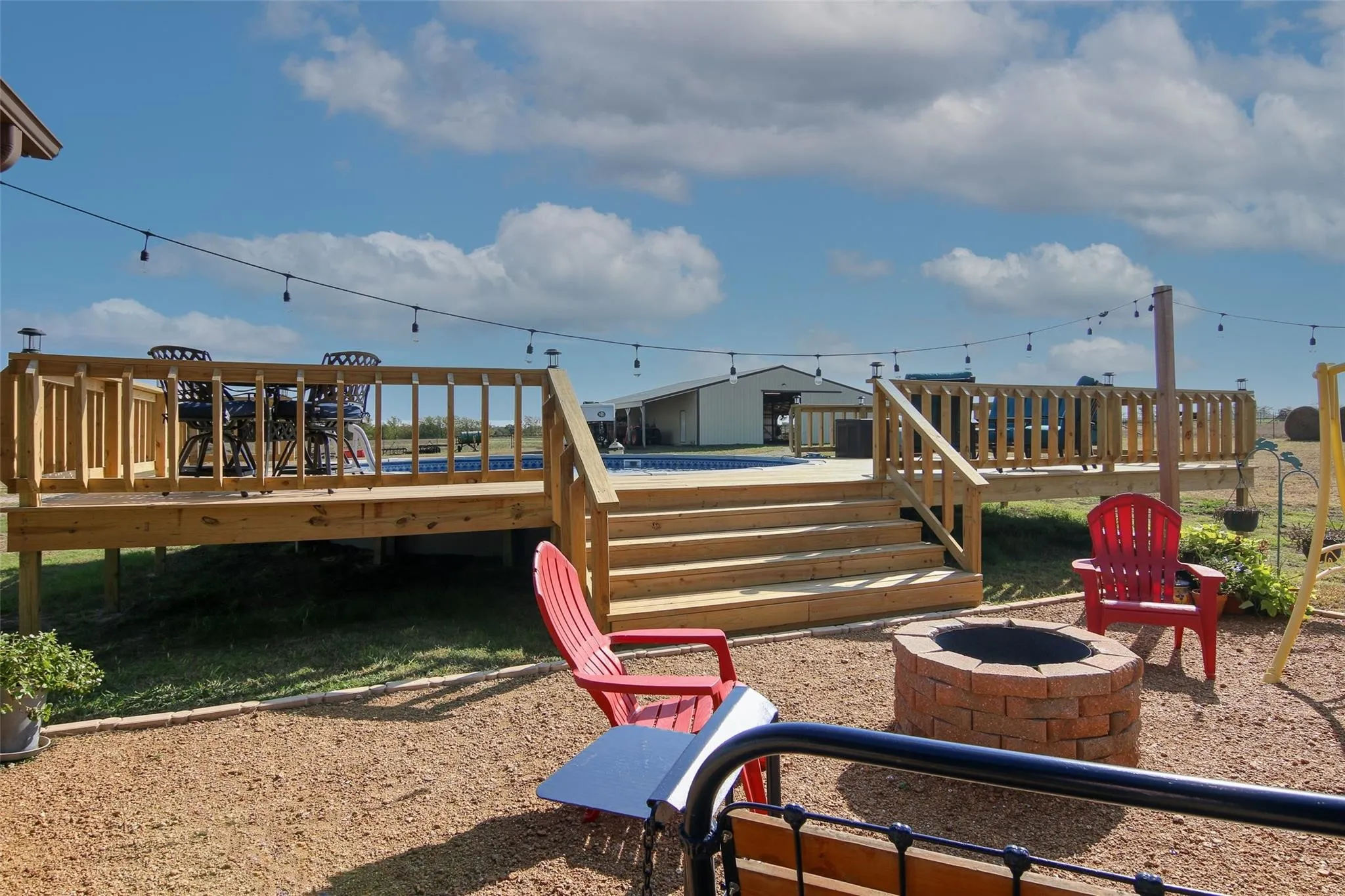 Farm For Rent in Grayson County , 7158 Luella Road, Sherman, Texas 75090, 4 Bedroom, 3 Bathroom, Garage spaces, 2,424 Sqft, built in 2008, mls#21382561, Real Estate Agent in Sherman, Homes For Rent in Grayson county, Homes For Rent in Sherman, Realtor in Sherman Texas, Real Estate Brokerage Independent Realty Texas, Luminita Cordes Realtor
