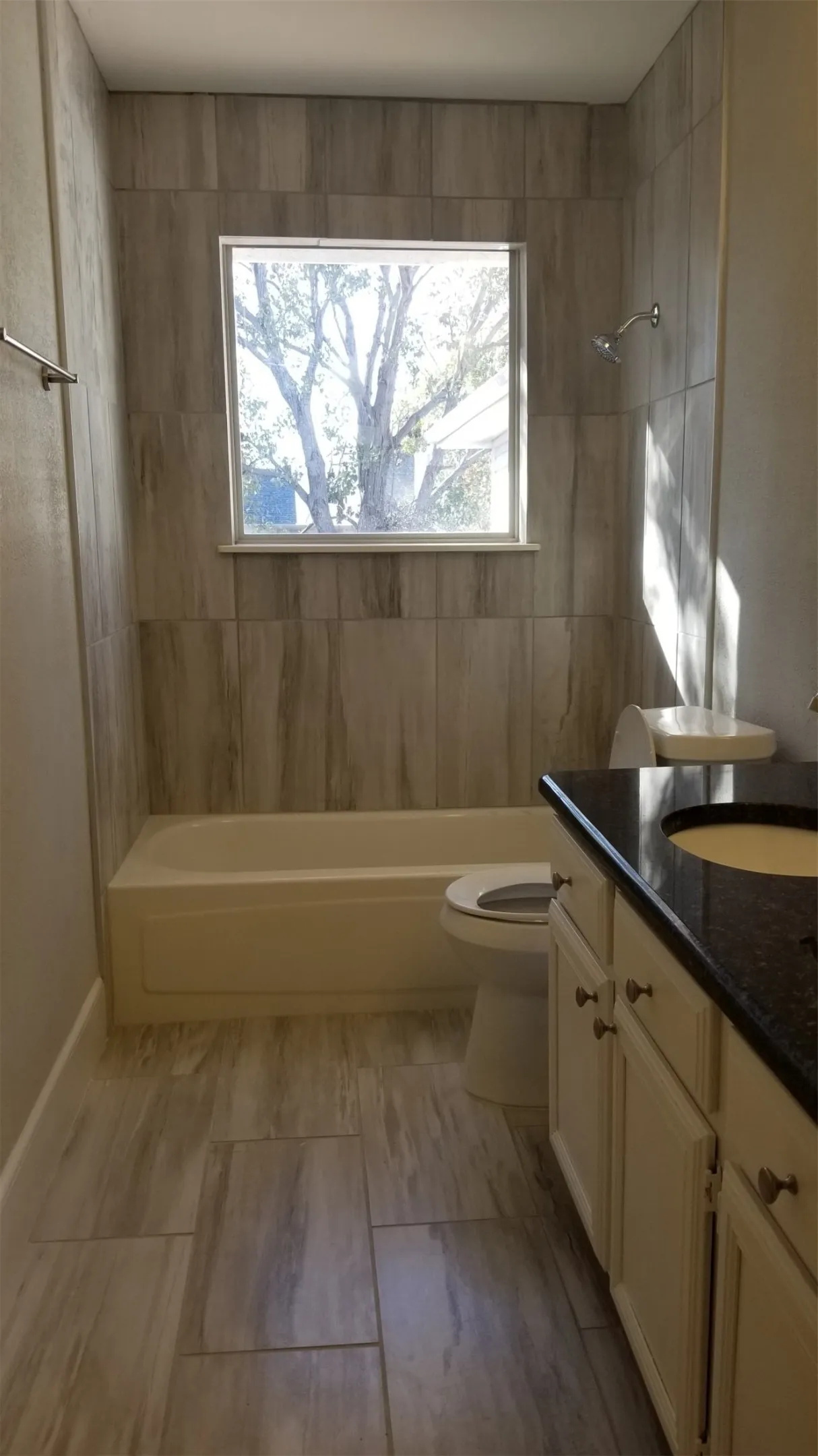 Single Family Residence For Rent in Denton County , 17635 Millwood Place, Dallas, Texas 75287, 4 Bedroom, 4 Bathroom, 2 Garage spaces, 2,932 Sqft, built in 1992, mls#21382568, Real Estate Agent in Dallas, Homes For Rent in Denton county, Homes For Rent in Dallas, Realtor in Dallas Texas, Real Estate Brokerage Independent Realty Texas, Luminita Cordes Realtor
