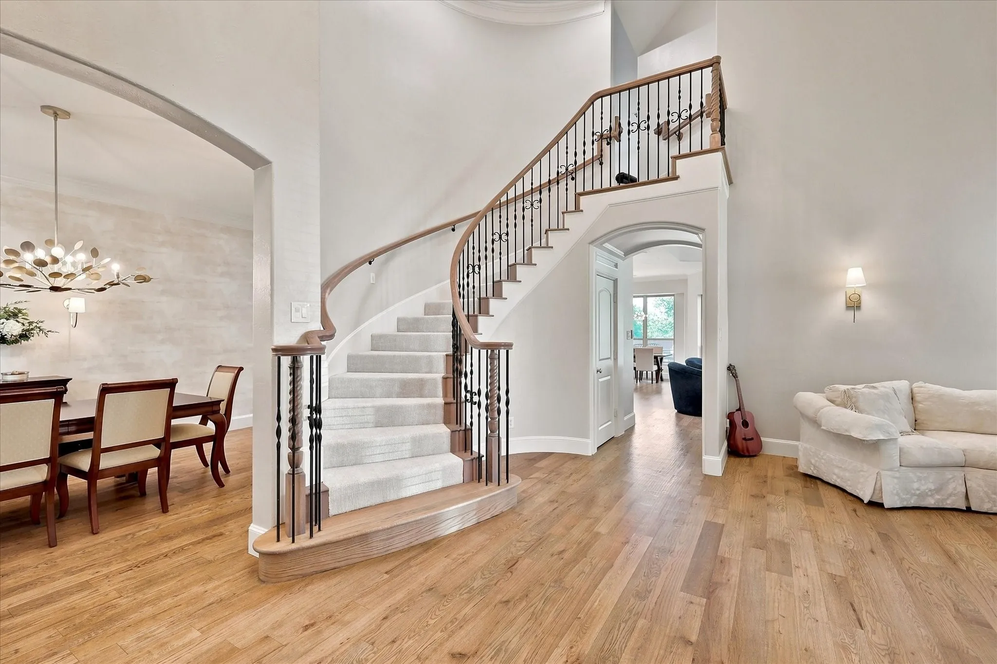 Single Family Residence For Sale in Tarrant County , 2308 Ember Woods Drive, Keller, Texas 76262, 4 Bedroom, 4 Bathroom, 3 Garage spaces, 4,682 Sqft, built in 2004, mls#21379995, Real Estate Agent in Keller, Homes For Sale in Tarrant county, Homes For Sale in Keller, Realtor in Keller Texas, Real Estate Brokerage Independent Realty Texas, Luminita Cordes Realtor