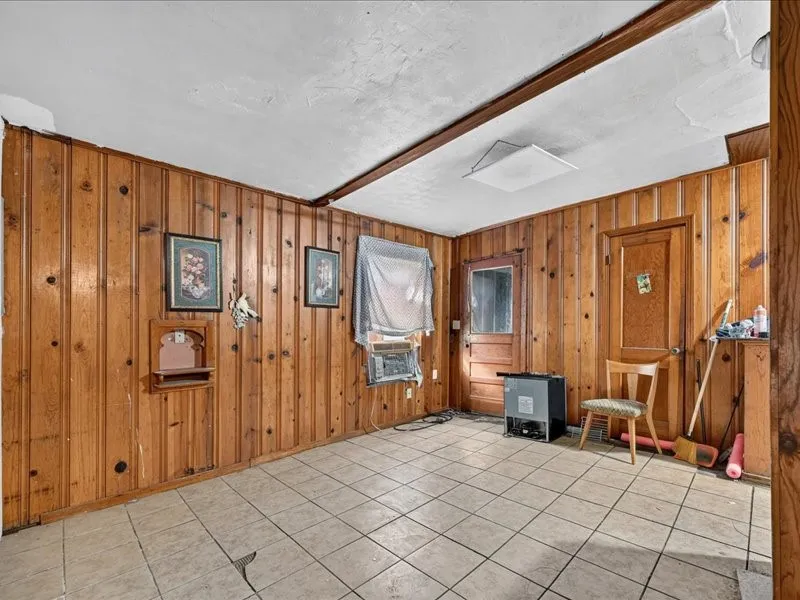 Single Family Residence For Sale in Dallas County , 4215 Cicero Street, Dallas, Texas 75216, 3 Bedroom, 1 Bathroom, 1 Garage spaces, 1,252 Sqft, built in 1950, mls#21382575, Real Estate Agent in Dallas, Homes For Sale in Dallas county, Homes For Sale in Dallas, Realtor in Dallas Texas, Real Estate Brokerage Independent Realty Texas, Luminita Cordes Realtor