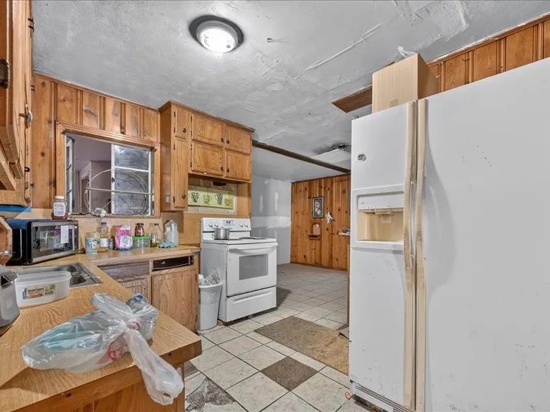 Single Family Residence For Sale in Dallas County , 4215 Cicero Street, Dallas, Texas 75216, 3 Bedroom, 1 Bathroom, 1 Garage spaces, 1,252 Sqft, built in 1950, mls#21382575, Real Estate Agent in Dallas, Homes For Sale in Dallas county, Homes For Sale in Dallas, Realtor in Dallas Texas, Real Estate Brokerage Independent Realty Texas, Luminita Cordes Realtor