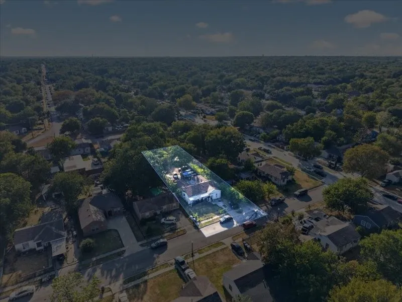 Single Family Residence For Sale in Dallas County , 4215 Cicero Street, Dallas, Texas 75216, 3 Bedroom, 1 Bathroom, 1 Garage spaces, 1,252 Sqft, built in 1950, mls#21382575, Real Estate Agent in Dallas, Homes For Sale in Dallas county, Homes For Sale in Dallas, Realtor in Dallas Texas, Real Estate Brokerage Independent Realty Texas, Luminita Cordes Realtor
