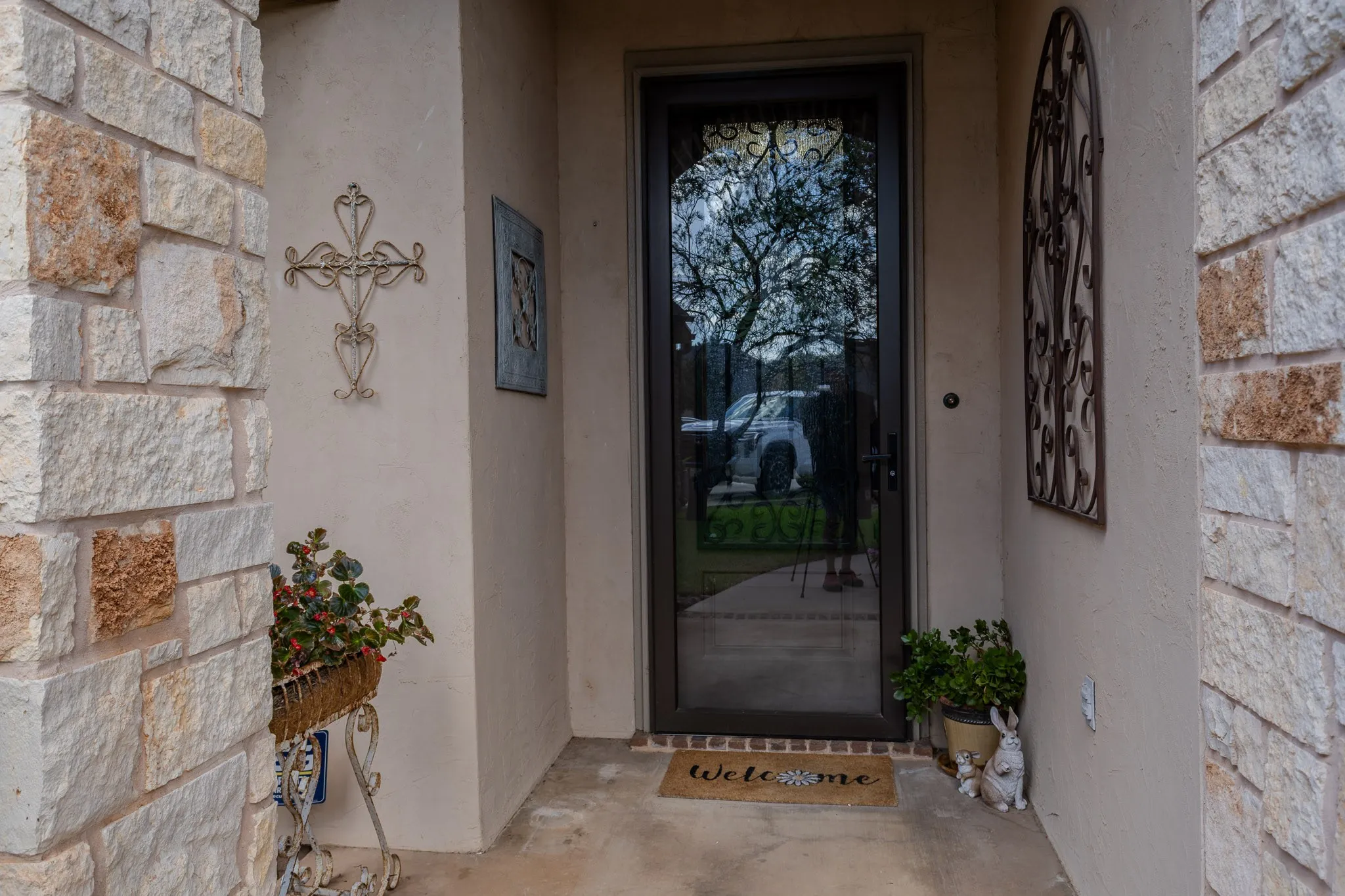 Single Family Residence For Sale in Taylor County , 2310 Ians Court, Abilene, Texas 79606, 3 Bedroom, 2 Bathroom, 2 Garage spaces, 2,328 Sqft, built in 2012, mls#21382579, Real Estate Agent in Abilene, Homes For Sale in Taylor county, Homes For Sale in Abilene, Realtor in Abilene Texas, Real Estate Brokerage Independent Realty Texas, Luminita Cordes Realtor