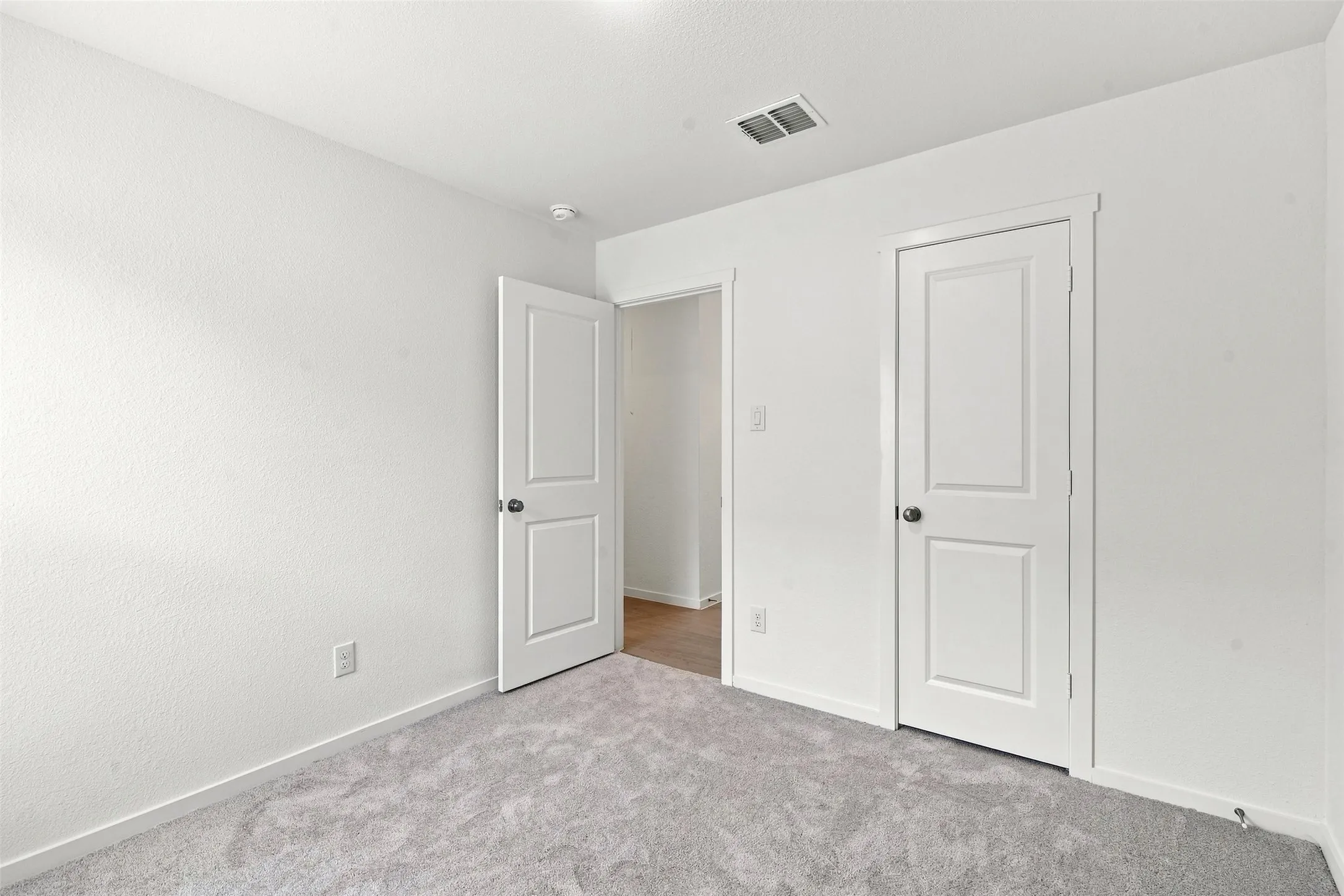 Single Family Residence For Rent in Grayson County , 1636 Elliott Road, Howe, Texas 75459, 4 Bedroom, 2 Bathroom, 2 Garage spaces, 1,656 Sqft, built in 2026, mls#21382592, Real Estate Agent in Howe, Homes For Rent in Grayson county, Homes For Rent in Howe, Realtor in Howe Texas, Real Estate Brokerage Independent Realty Texas, Luminita Cordes Realtor