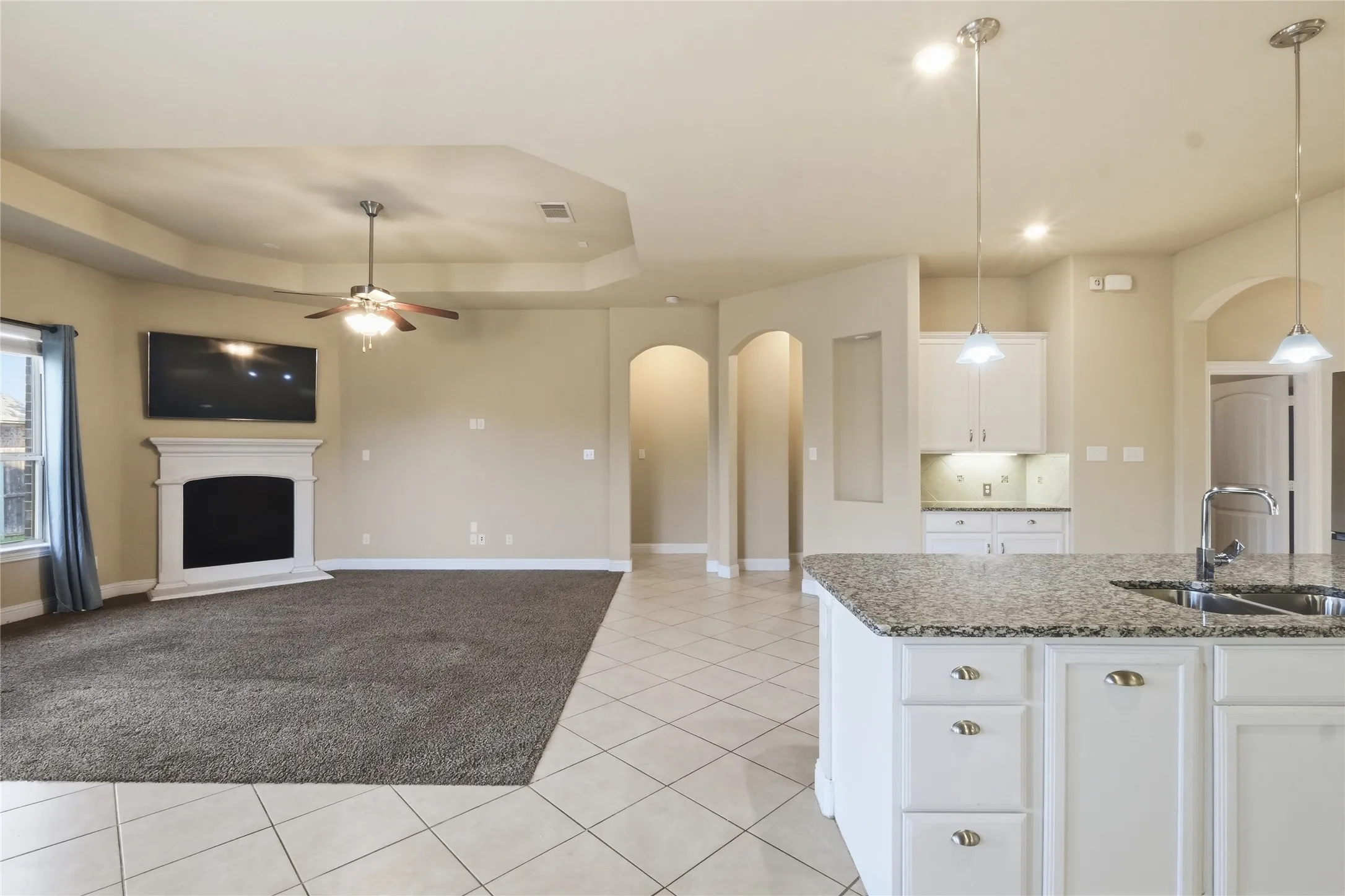 Single Family Residence For Sale in Denton County , 3709 Tunstall Drive, Frisco, Texas 75036, 4 Bedroom, 2 Bathroom, 2 Garage spaces, 2,033 Sqft, built in 2017, mls#21379144, Real Estate Agent in Frisco, Homes For Sale in Denton county, Homes For Sale in Frisco, Realtor in Frisco Texas, Real Estate Brokerage Independent Realty Texas, Luminita Cordes Realtor