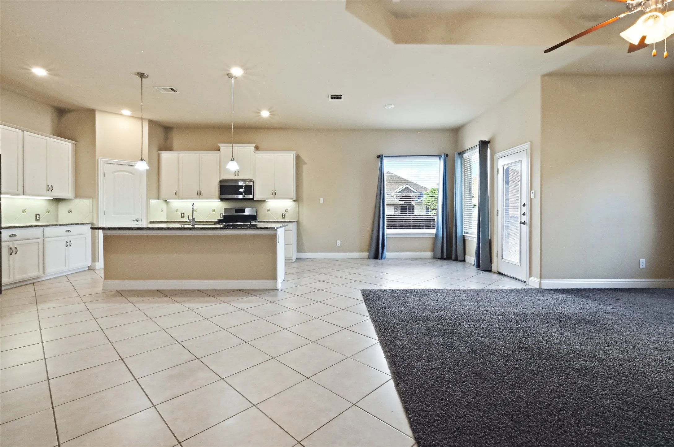 Single Family Residence For Sale in Denton County , 3709 Tunstall Drive, Frisco, Texas 75036, 4 Bedroom, 2 Bathroom, 2 Garage spaces, 2,033 Sqft, built in 2017, mls#21379144, Real Estate Agent in Frisco, Homes For Sale in Denton county, Homes For Sale in Frisco, Realtor in Frisco Texas, Real Estate Brokerage Independent Realty Texas, Luminita Cordes Realtor