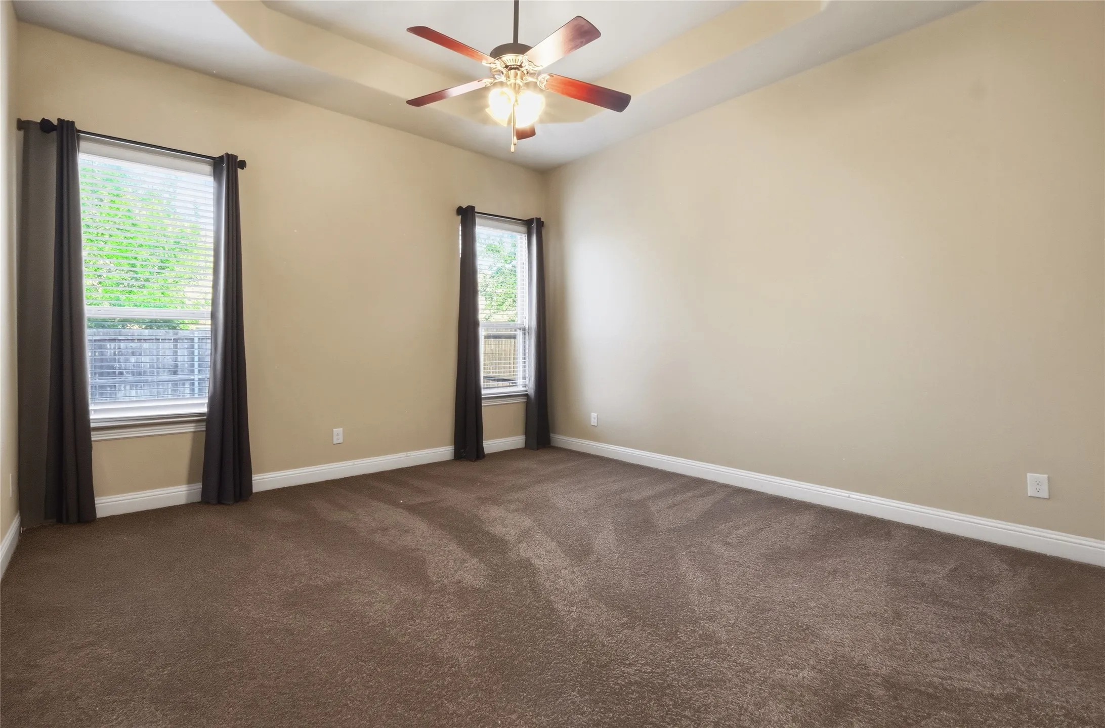Single Family Residence For Sale in Denton County , 3709 Tunstall Drive, Frisco, Texas 75036, 4 Bedroom, 2 Bathroom, 2 Garage spaces, 2,033 Sqft, built in 2017, mls#21379144, Real Estate Agent in Frisco, Homes For Sale in Denton county, Homes For Sale in Frisco, Realtor in Frisco Texas, Real Estate Brokerage Independent Realty Texas, Luminita Cordes Realtor