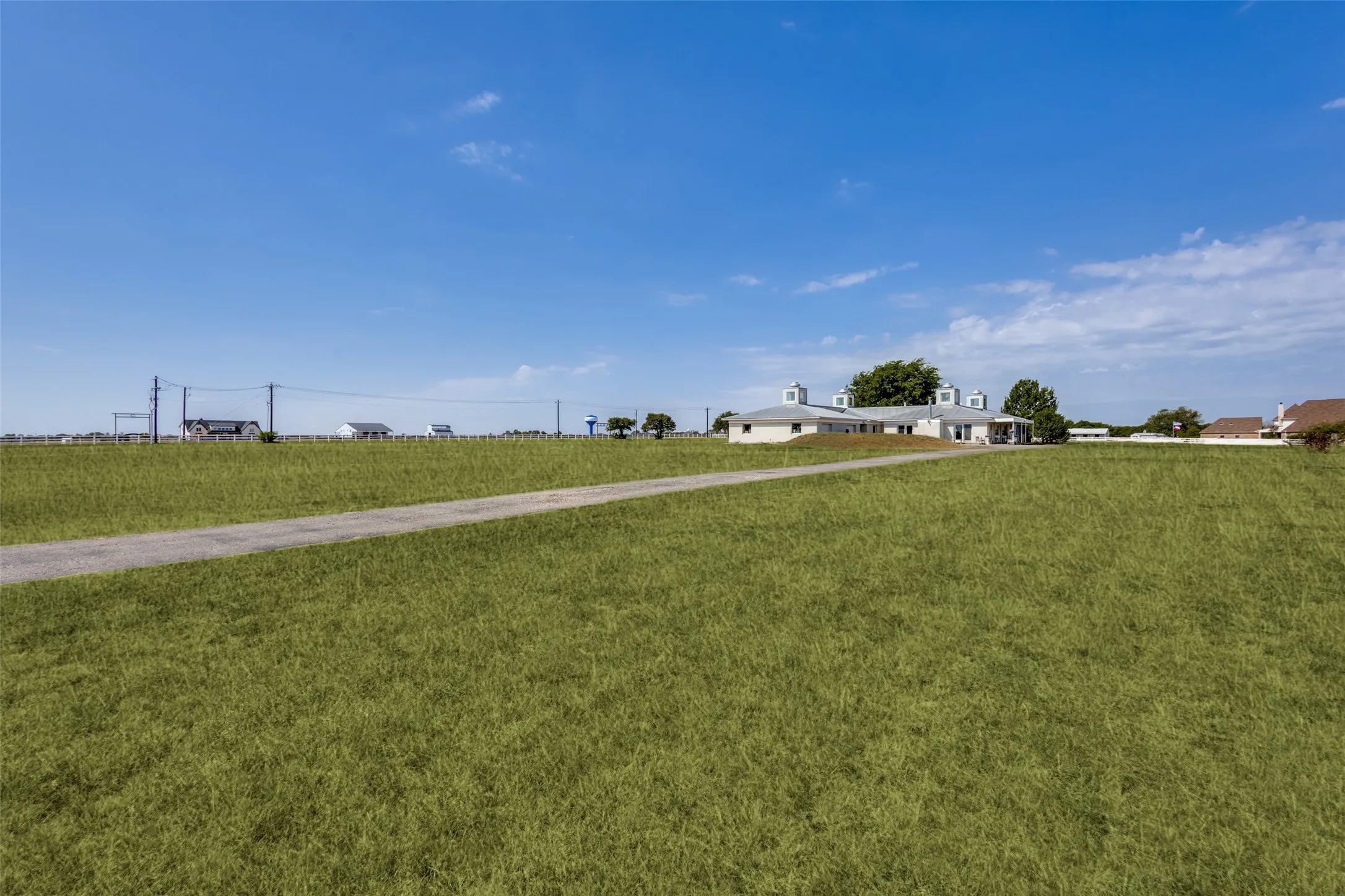 This large lot would have plenty of room to add a pool or sport court or other amenity and still have plenty of space.  This little slice of the Texas dream can be yours to improve to your tastes and enjoy!