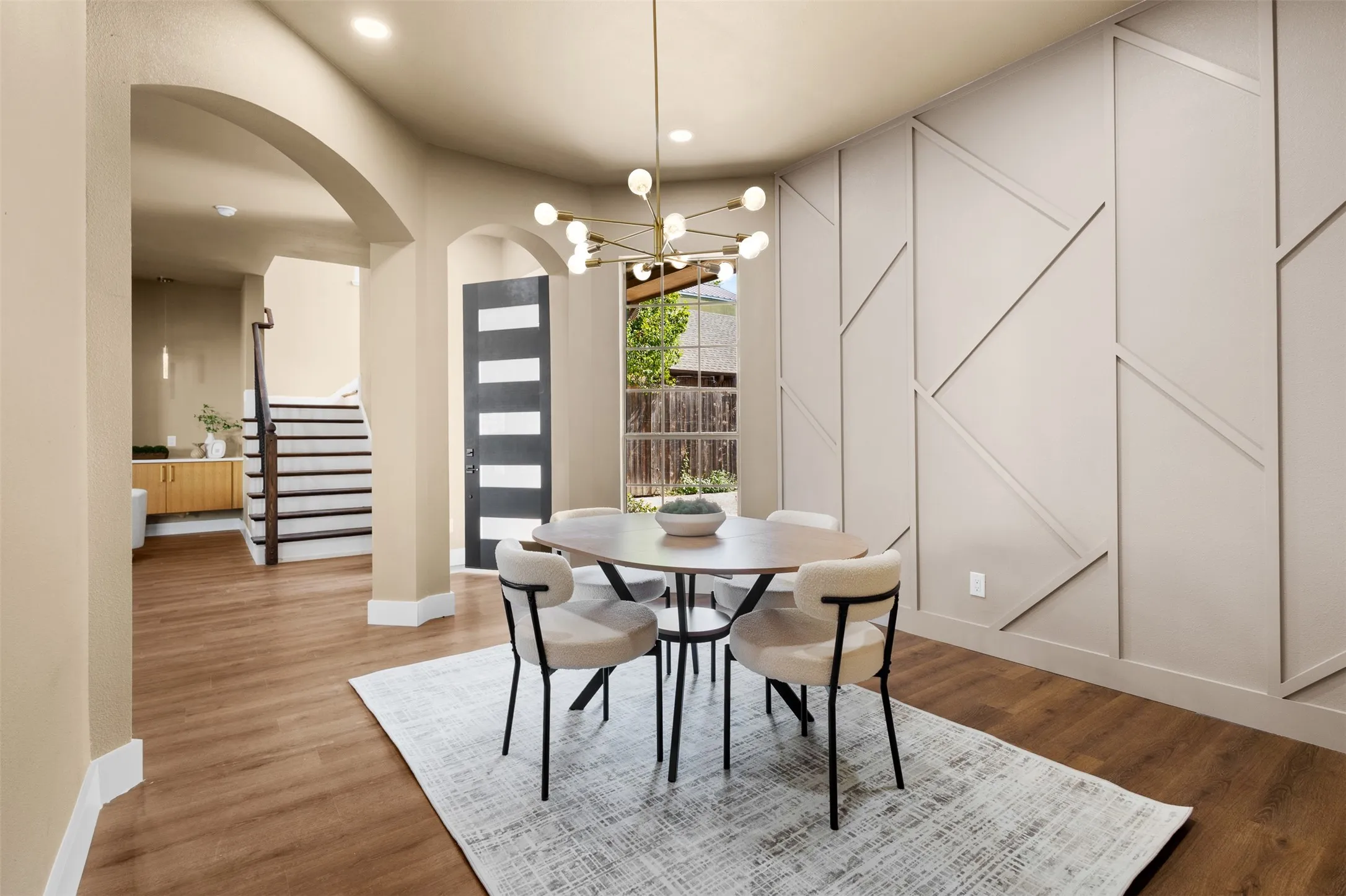 Single Family Residence For Sale in Dallas County , 4923 Alcott Street, Dallas, Texas 75206, 3 Bedroom, 3 Bathroom, 2 Garage spaces, 2,471 Sqft, built in 2003, mls#21382597, Real Estate Agent in Dallas, Homes For Sale in Dallas county, Homes For Sale in Dallas, Realtor in Dallas Texas, Real Estate Brokerage Independent Realty Texas, Luminita Cordes Realtor