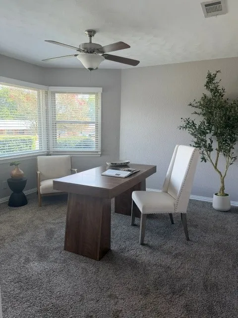 Single Family Residence For Sale in Mc Lennan County , 600 Mountain Lake Drive, Woodway, Texas 76712, 3 Bedroom, 2 Bathroom, 2 Garage spaces, 1,872 Sqft, built in 1964, mls#21382605, Real Estate Agent in Woodway, Homes For Sale in Mc Lennan county, Homes For Sale in Woodway, Realtor in Woodway Texas, Real Estate Brokerage Independent Realty Texas, Luminita Cordes Realtor