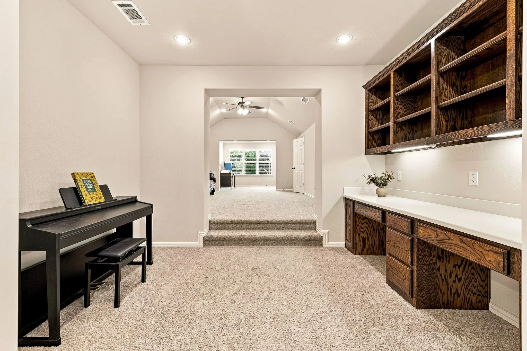 Single Family Residence For Sale in Collin County , 13456 Lyndhurst Drive, Frisco, Texas 75035, 6 Bedroom, 6 Bathroom, 3 Garage spaces, 4,678 Sqft, built in 2011, mls#21379793, Real Estate Agent in Frisco, Homes For Sale in Collin county, Homes For Sale in Frisco, Realtor in Frisco Texas, Real Estate Brokerage Independent Realty Texas, Luminita Cordes Realtor
