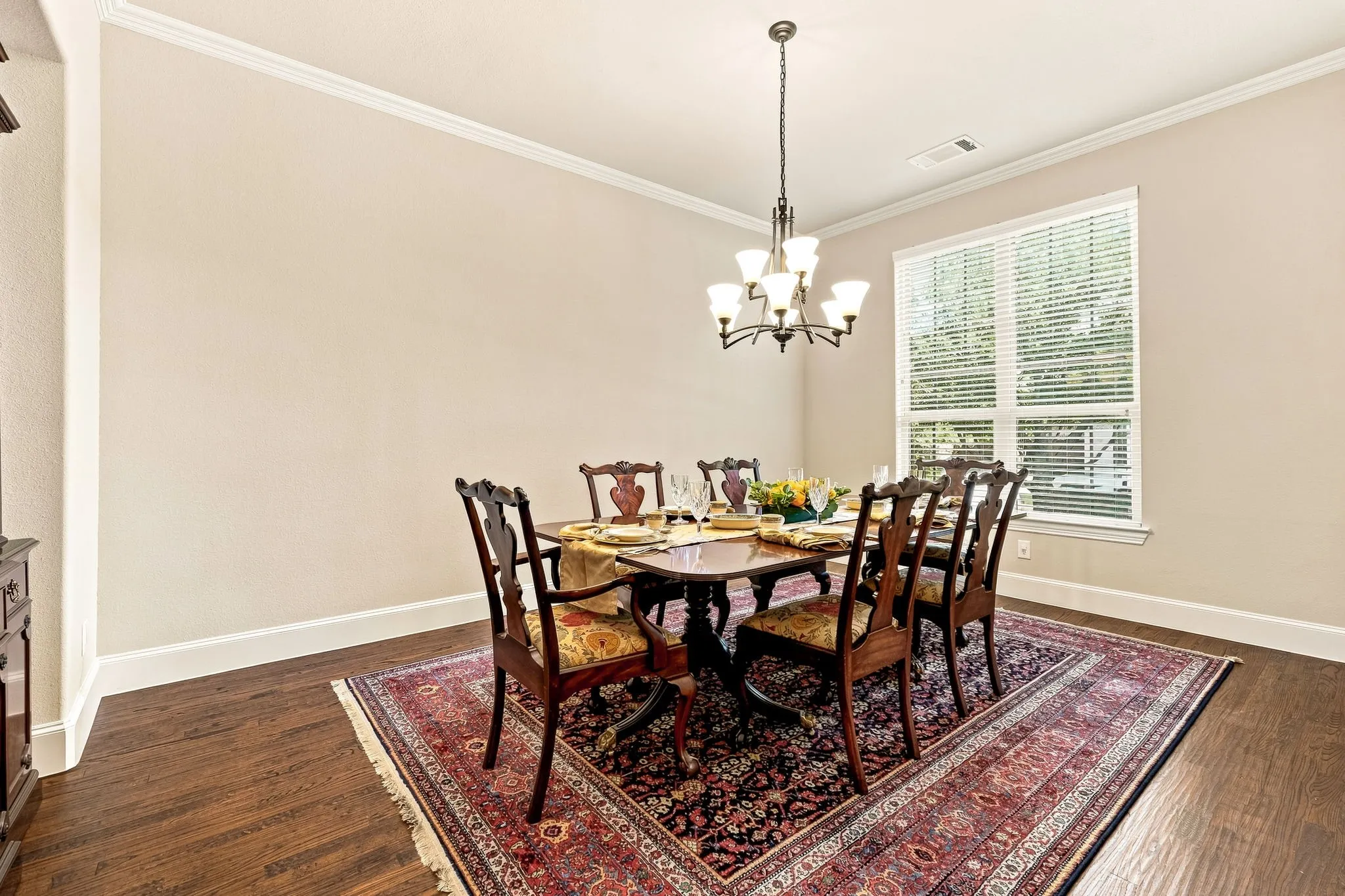 Single Family Residence For Sale in Collin County , 13456 Lyndhurst Drive, Frisco, Texas 75035, 6 Bedroom, 6 Bathroom, 3 Garage spaces, 4,678 Sqft, built in 2011, mls#21379793, Real Estate Agent in Frisco, Homes For Sale in Collin county, Homes For Sale in Frisco, Realtor in Frisco Texas, Real Estate Brokerage Independent Realty Texas, Luminita Cordes Realtor