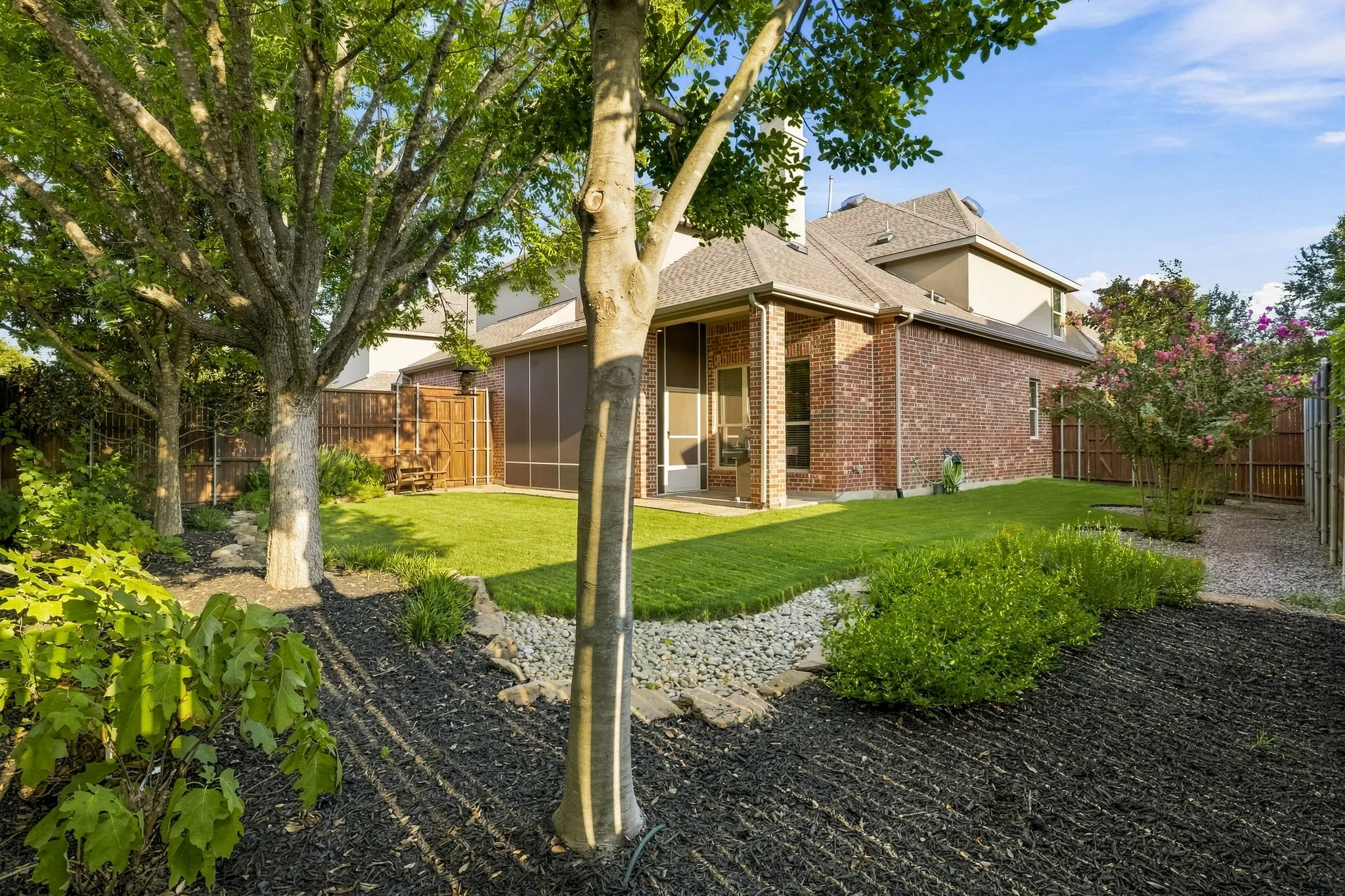 Single Family Residence For Sale in Collin County , 13456 Lyndhurst Drive, Frisco, Texas 75035, 6 Bedroom, 6 Bathroom, 3 Garage spaces, 4,678 Sqft, built in 2011, mls#21379793, Real Estate Agent in Frisco, Homes For Sale in Collin county, Homes For Sale in Frisco, Realtor in Frisco Texas, Real Estate Brokerage Independent Realty Texas, Luminita Cordes Realtor