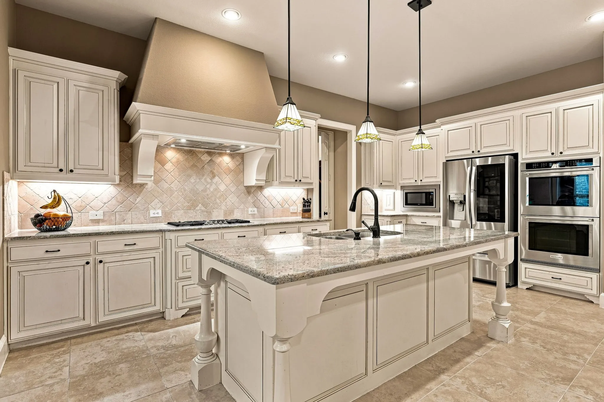 Single Family Residence For Sale in Collin County , 13456 Lyndhurst Drive, Frisco, Texas 75035, 6 Bedroom, 6 Bathroom, 3 Garage spaces, 4,678 Sqft, built in 2011, mls#21379793, Real Estate Agent in Frisco, Homes For Sale in Collin county, Homes For Sale in Frisco, Realtor in Frisco Texas, Real Estate Brokerage Independent Realty Texas, Luminita Cordes Realtor
