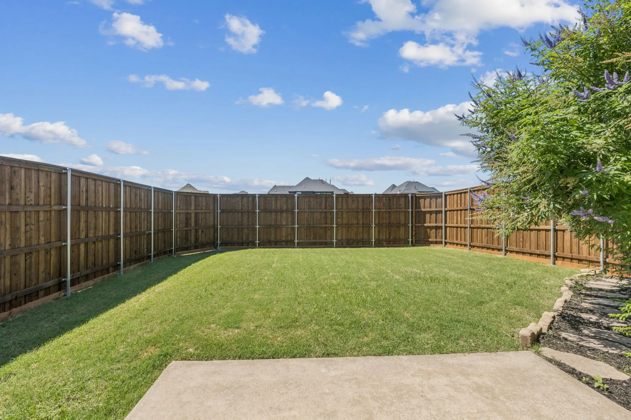 Single Family Residence For Rent in Collin County , 1514 Summerside Drive, Allen, Texas 75002, 5 Bedroom, 3 Bathroom, 2 Garage spaces, 2,986 Sqft, built in 2000, mls#21382600, Real Estate Agent in Allen, Homes For Rent in Collin county, Homes For Rent in Allen, Realtor in Allen Texas, Real Estate Brokerage Independent Realty Texas, Luminita Cordes Realtor