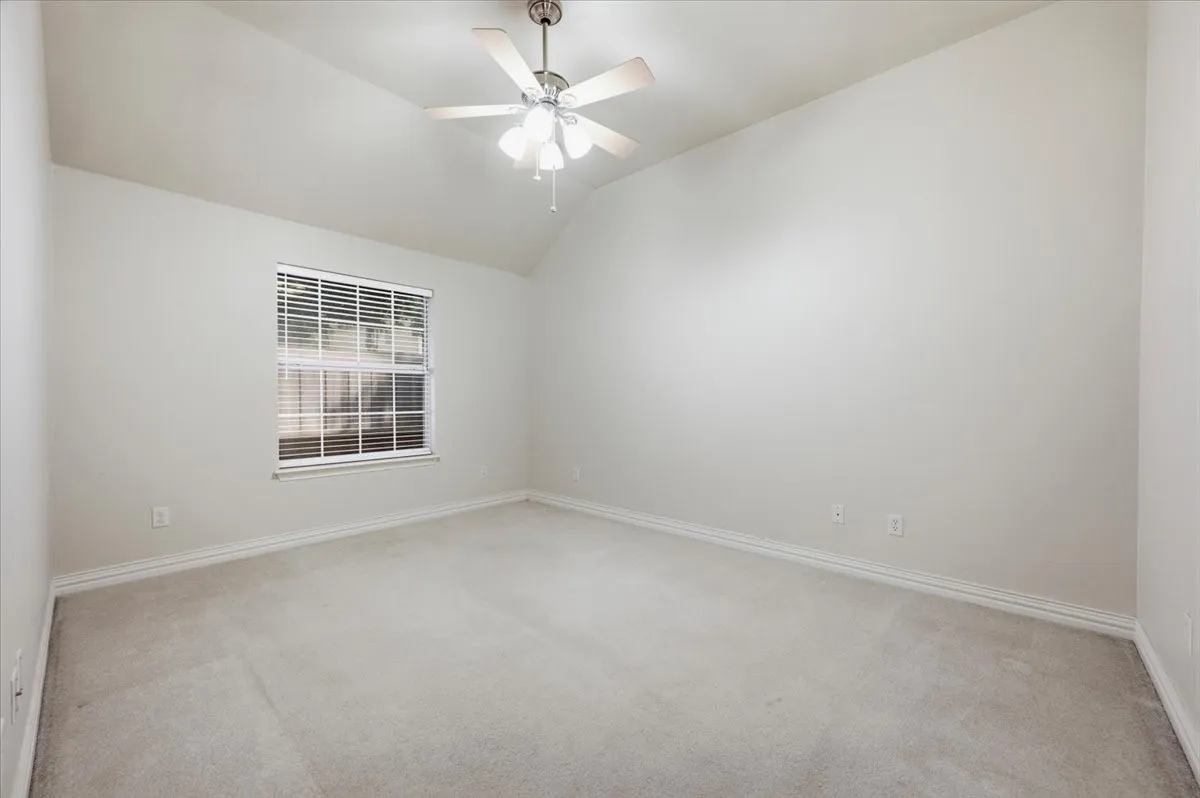 Single Family Residence For Sale in Tarrant County , 2504 Mallard Court, Keller, Texas 76248, 3 Bedroom, 2 Bathroom, 2 Garage spaces, 2,268 Sqft, built in 1999, mls#21382050, Real Estate Agent in Keller, Homes For Sale in Tarrant county, Homes For Sale in Keller, Realtor in Keller Texas, Real Estate Brokerage Independent Realty Texas, Luminita Cordes Realtor