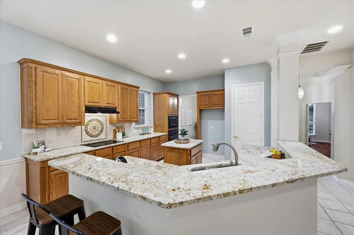 Single Family Residence For Sale in Tarrant County , 2504 Mallard Court, Keller, Texas 76248, 3 Bedroom, 2 Bathroom, 2 Garage spaces, 2,268 Sqft, built in 1999, mls#21382050, Real Estate Agent in Keller, Homes For Sale in Tarrant county, Homes For Sale in Keller, Realtor in Keller Texas, Real Estate Brokerage Independent Realty Texas, Luminita Cordes Realtor