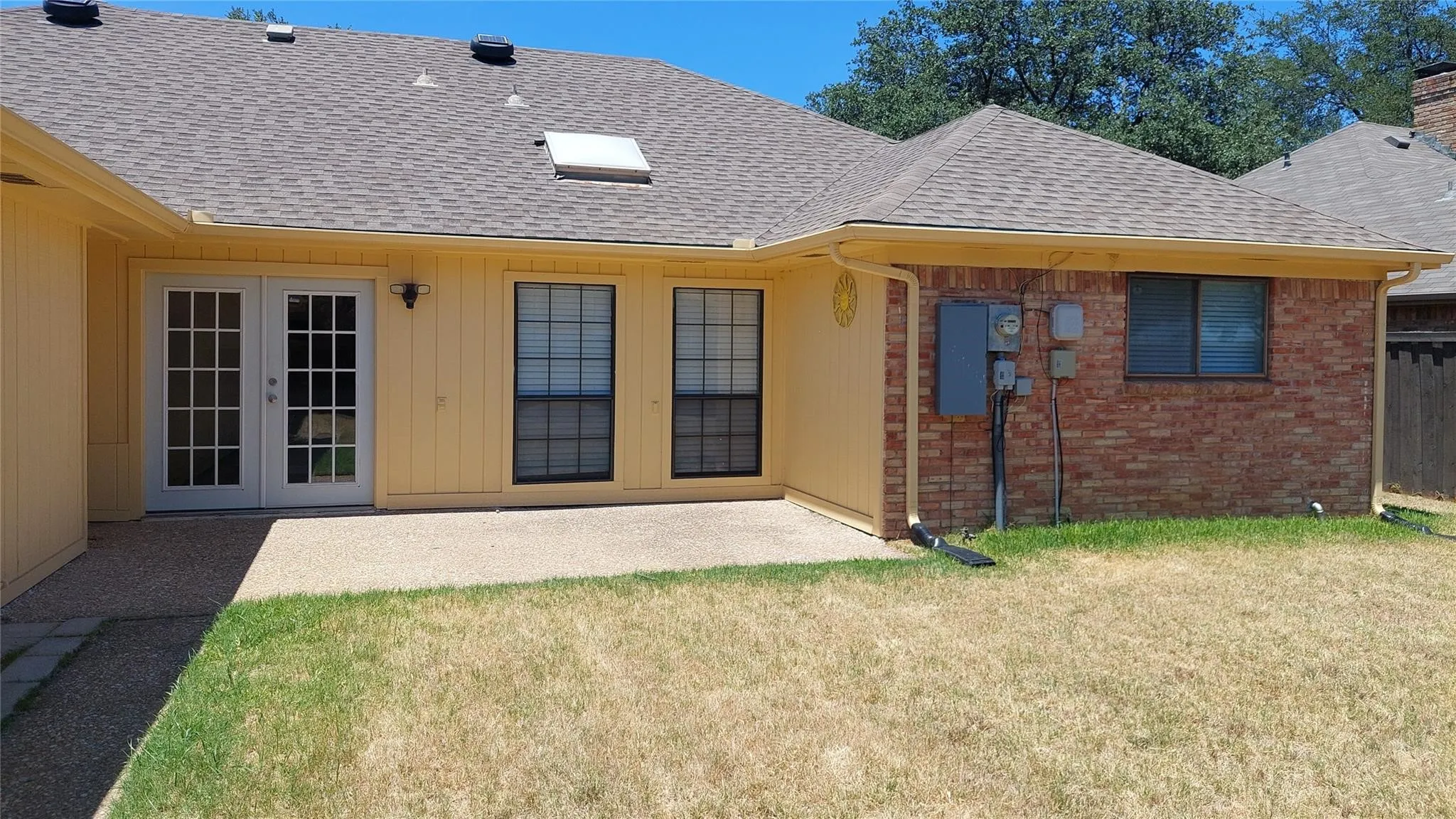 Single Family Residence For Rent in Dallas County , 1514 Stonecrest Drive, Richardson, Texas 75081, 4 Bedroom, 3 Bathroom, 2 Garage spaces, 2,342 Sqft, built in 1980, mls#21382621, Real Estate Agent in Richardson, Homes For Rent in Dallas county, Homes For Rent in Richardson, Realtor in Richardson Texas, Real Estate Brokerage Independent Realty Texas, Luminita Cordes Realtor