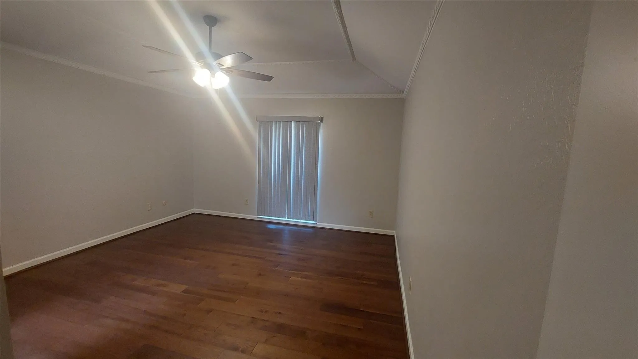 Single Family Residence For Rent in Dallas County , 1514 Stonecrest Drive, Richardson, Texas 75081, 4 Bedroom, 3 Bathroom, 2 Garage spaces, 2,342 Sqft, built in 1980, mls#21382621, Real Estate Agent in Richardson, Homes For Rent in Dallas county, Homes For Rent in Richardson, Realtor in Richardson Texas, Real Estate Brokerage Independent Realty Texas, Luminita Cordes Realtor