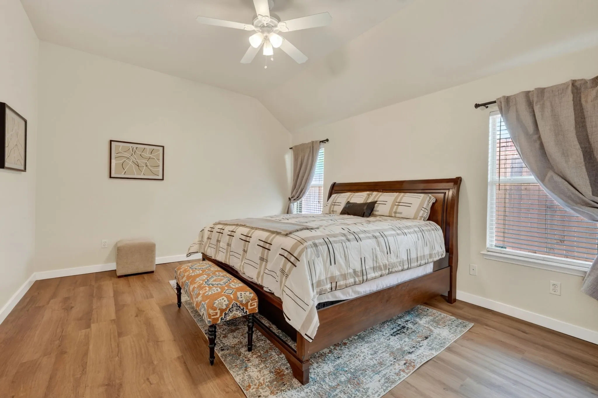 Single Family Residence For Sale in Denton County , 6105 Cheyenne Drive, The Colony, Texas 75056, 3 Bedroom, 2 Bathroom, 2 Garage spaces, 1,631 Sqft, built in 2002, mls#21382622, Real Estate Agent in The Colony, Homes For Sale in Denton county, Homes For Sale in The Colony, Realtor in The Colony Texas, Real Estate Brokerage Independent Realty Texas, Luminita Cordes Realtor