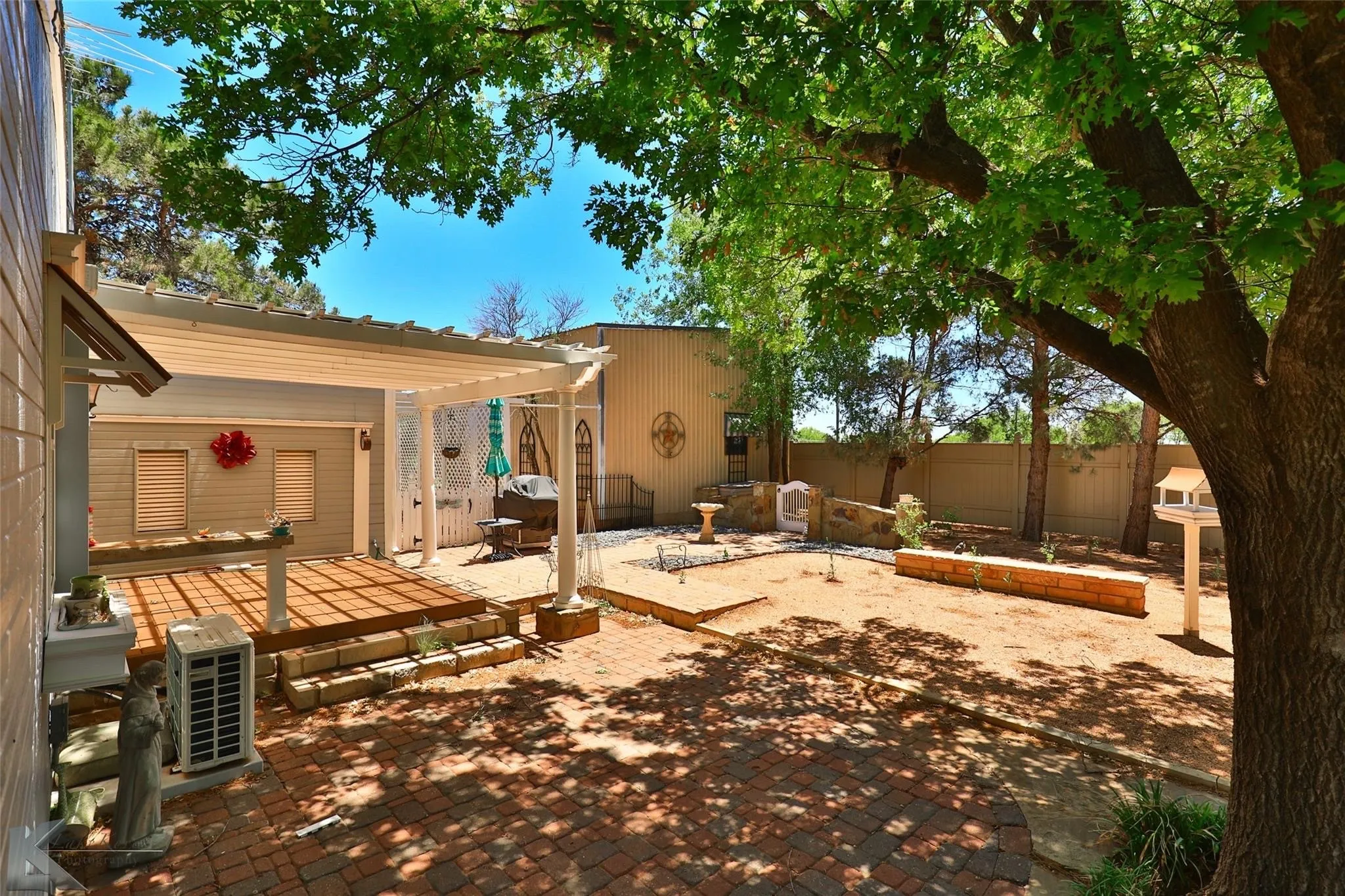Industrial For Sale in Taylor County , 6826 US HIGHWAY 277 S, Abilene, Texas 79606, 0, 0, Garage spaces, 0 Sqft, built in 1986, mls#21382625, Real Estate Agent in Abilene, Homes For Sale in Taylor county, Homes For Sale in Abilene, Realtor in Abilene Texas, Real Estate Brokerage Independent Realty Texas, Luminita Cordes Realtor