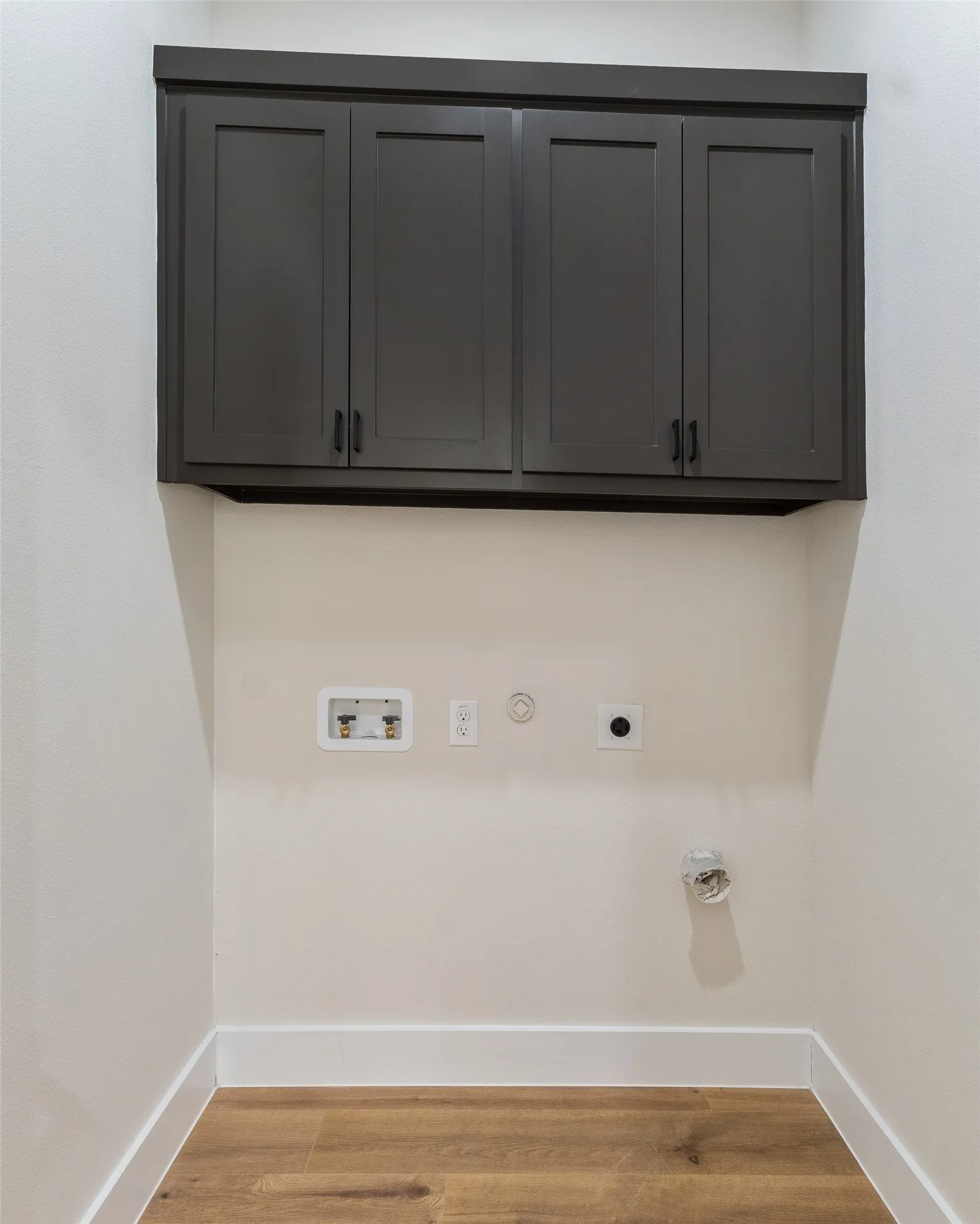 Single Family Residence For Sale in Dallas County , 2816 Marburg Street, Dallas, Texas 75215, 3 Bedroom, 2 Bathroom, 1 Garage spaces, 1,400 Sqft, built in 2026, mls#21382219, Real Estate Agent in Dallas, Homes For Sale in Dallas county, Homes For Sale in Dallas, Realtor in Dallas Texas, Real Estate Brokerage Independent Realty Texas, Luminita Cordes Realtor