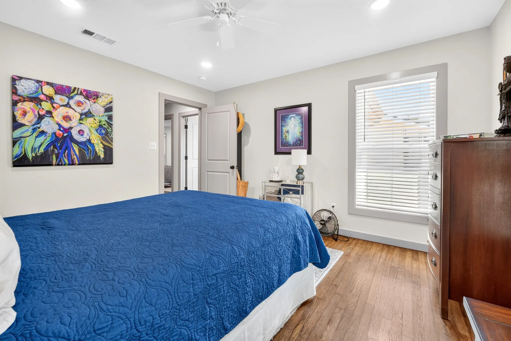 Single Family Residence For Sale in Mc Lennan County , 801 N 44th Street, Waco, Texas 76710, 3 Bedroom, 1 Bathroom, 1 Garage spaces, 1,146 Sqft, built in 1952, mls#21382615, Real Estate Agent in Waco, Homes For Sale in Mc Lennan county, Homes For Sale in Waco, Realtor in Waco Texas, Real Estate Brokerage Independent Realty Texas, Luminita Cordes Realtor