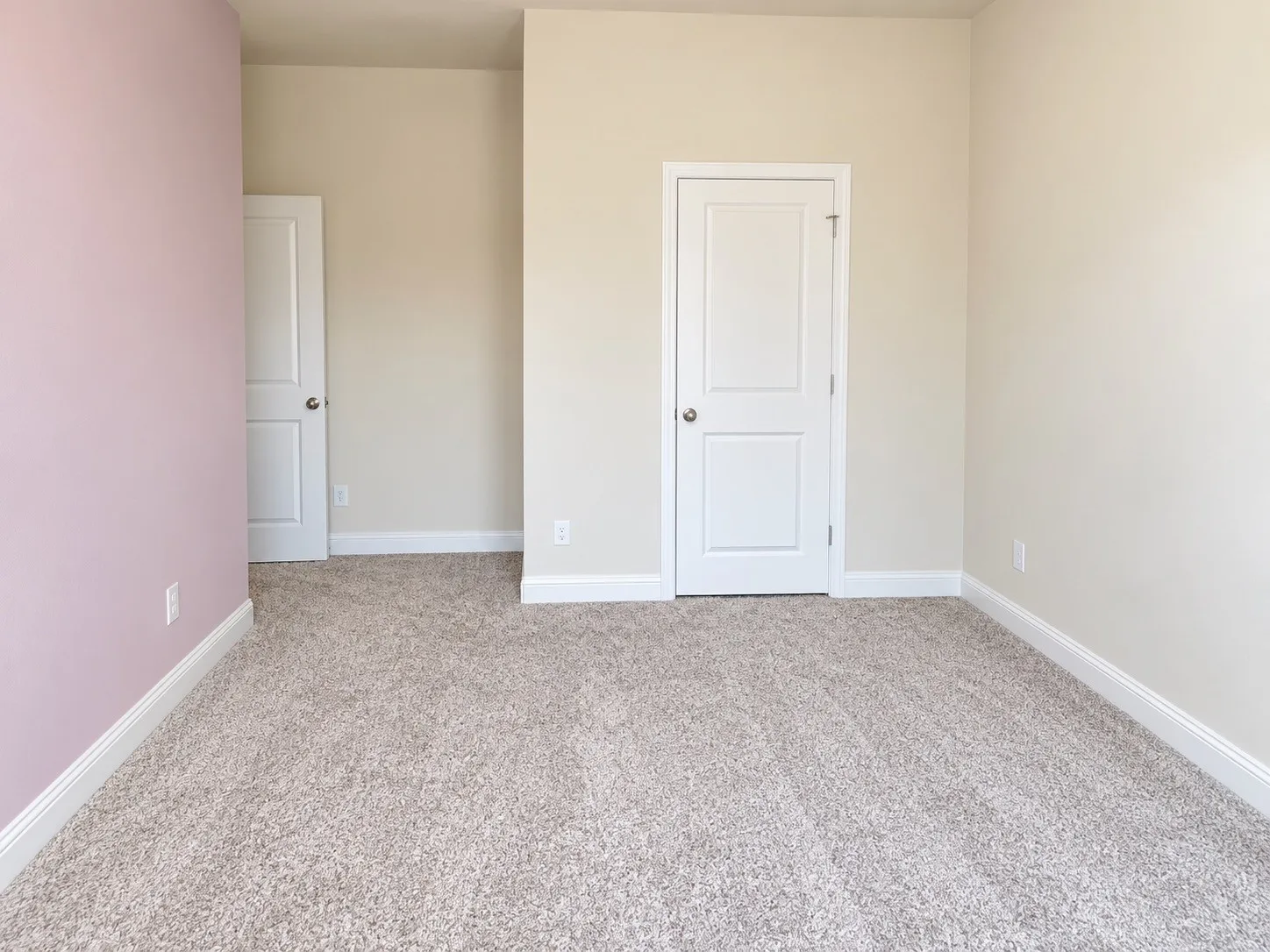 Single Family Residence For Sale in Collin County , 405 Hoot Owl Hill, Weston, Texas 75009, 4 Bedroom, 2 Bathroom, 2 Garage spaces, 2,178 Sqft, built in 2022, mls#21381354, Real Estate Agent in Weston, Homes For Sale in Collin county, Homes For Sale in Weston, Realtor in Weston Texas, Real Estate Brokerage Independent Realty Texas, Luminita Cordes Realtor
